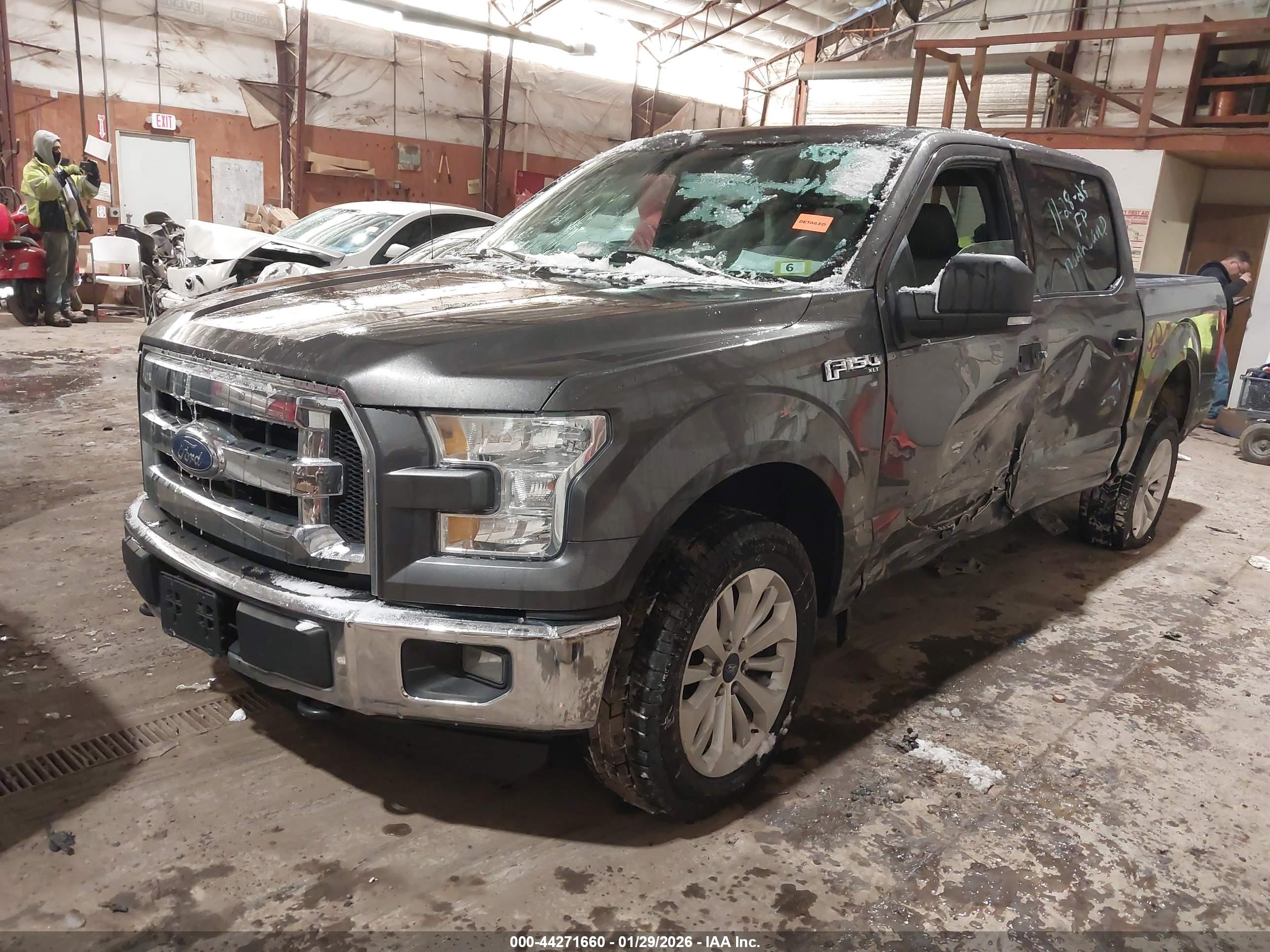 FORD F-150 image 2