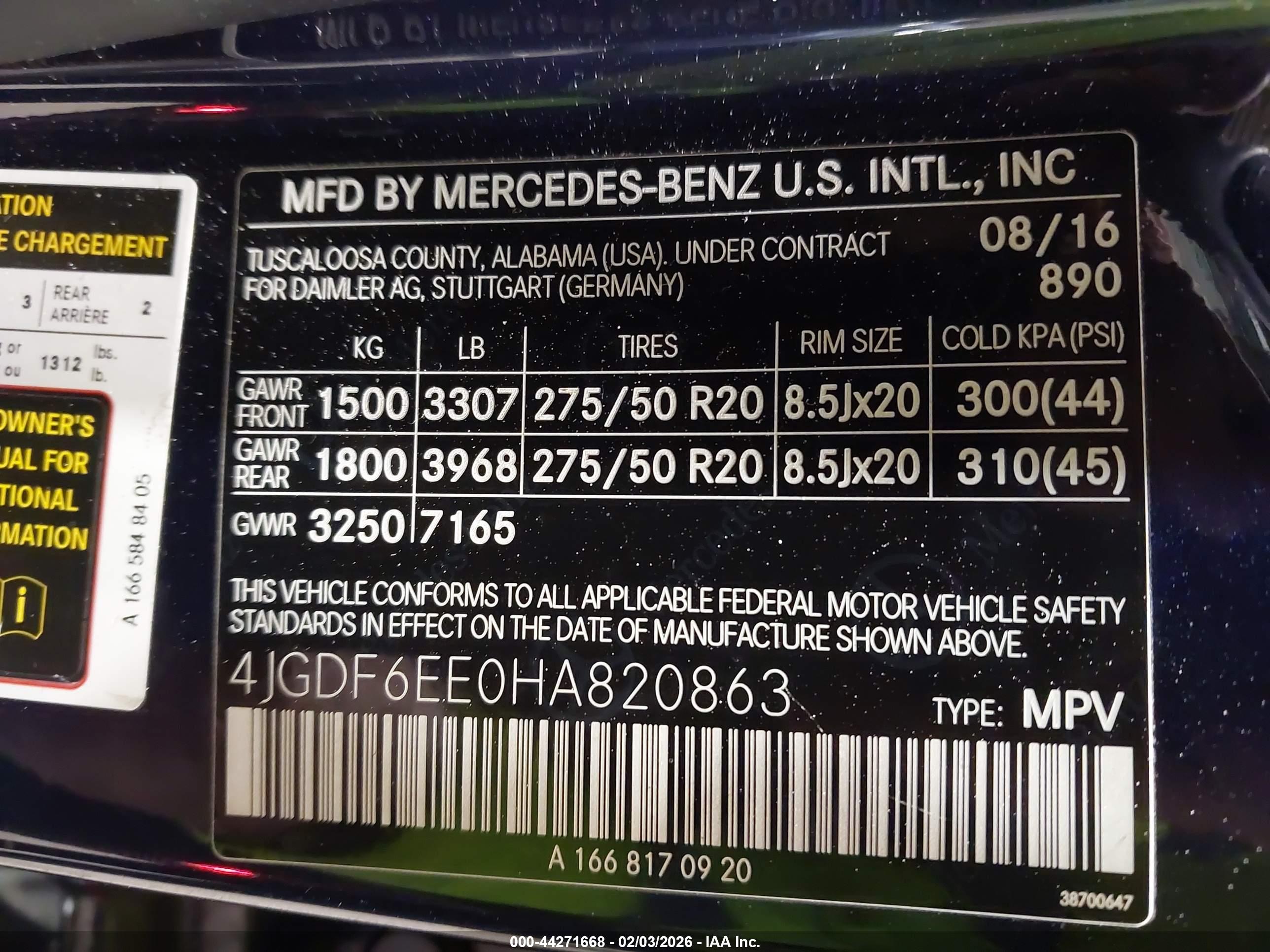 MERCEDES-BENZ GLS image 9