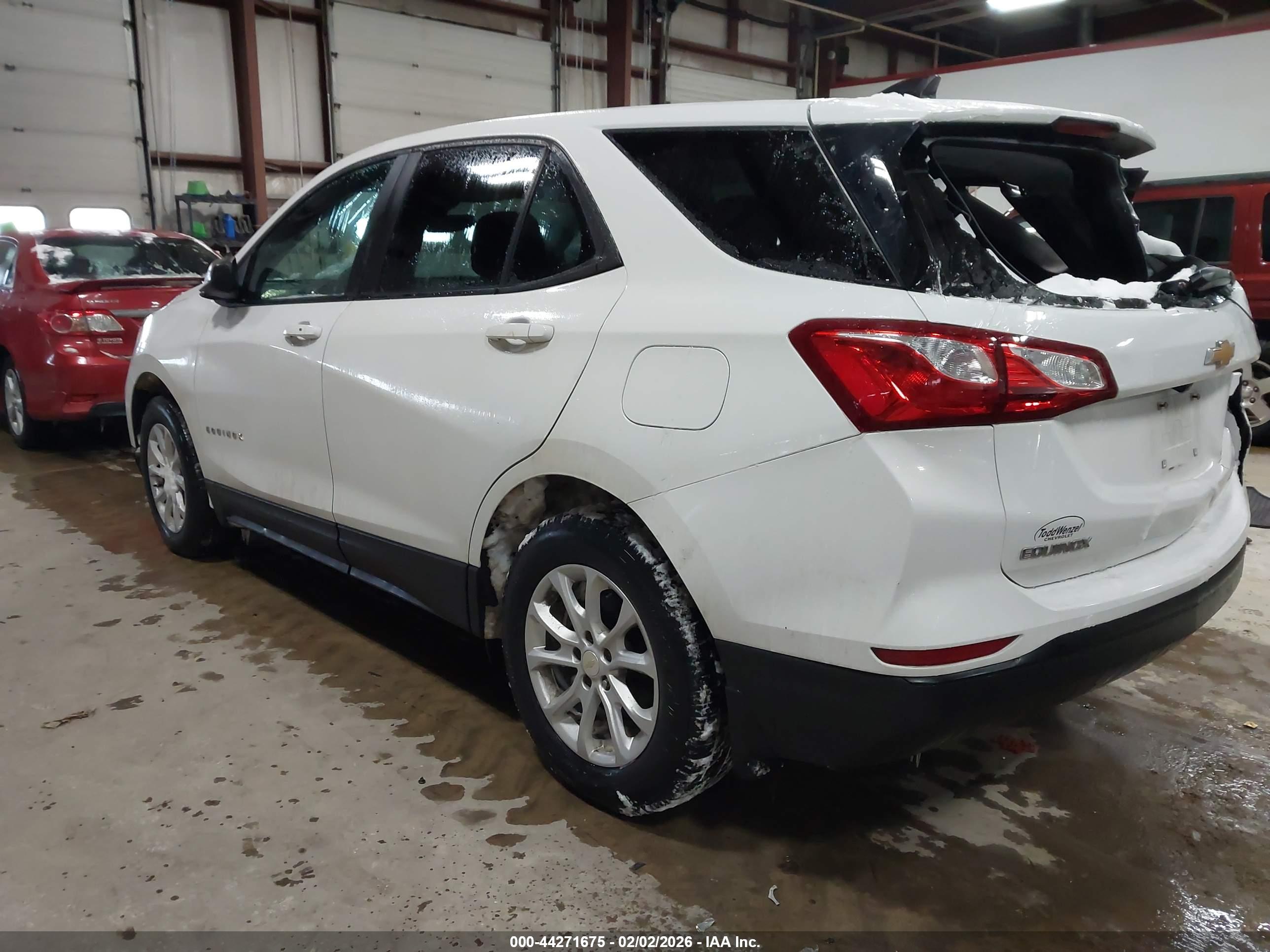CHEVROLET EQUINOX image 3