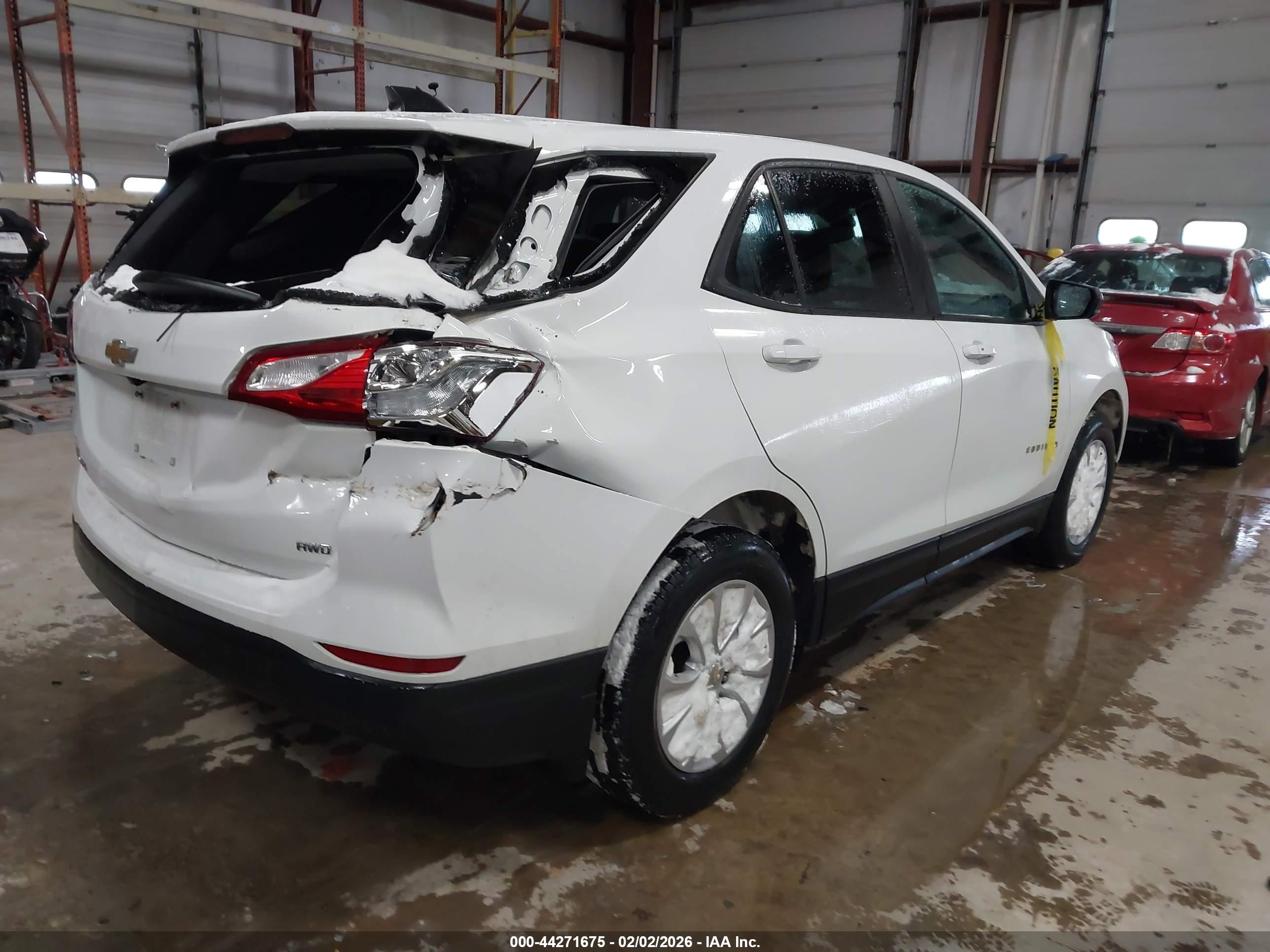CHEVROLET EQUINOX image 4