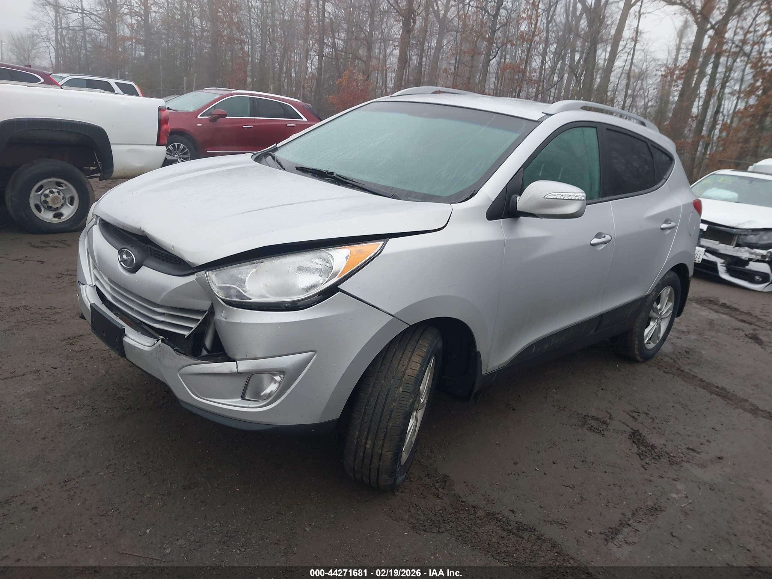 HYUNDAI TUCSON image 2