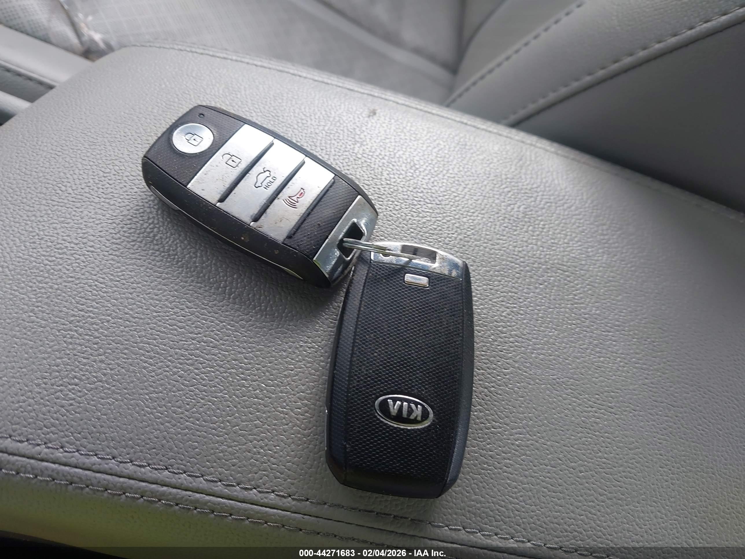 KIA OPTIMA image 11