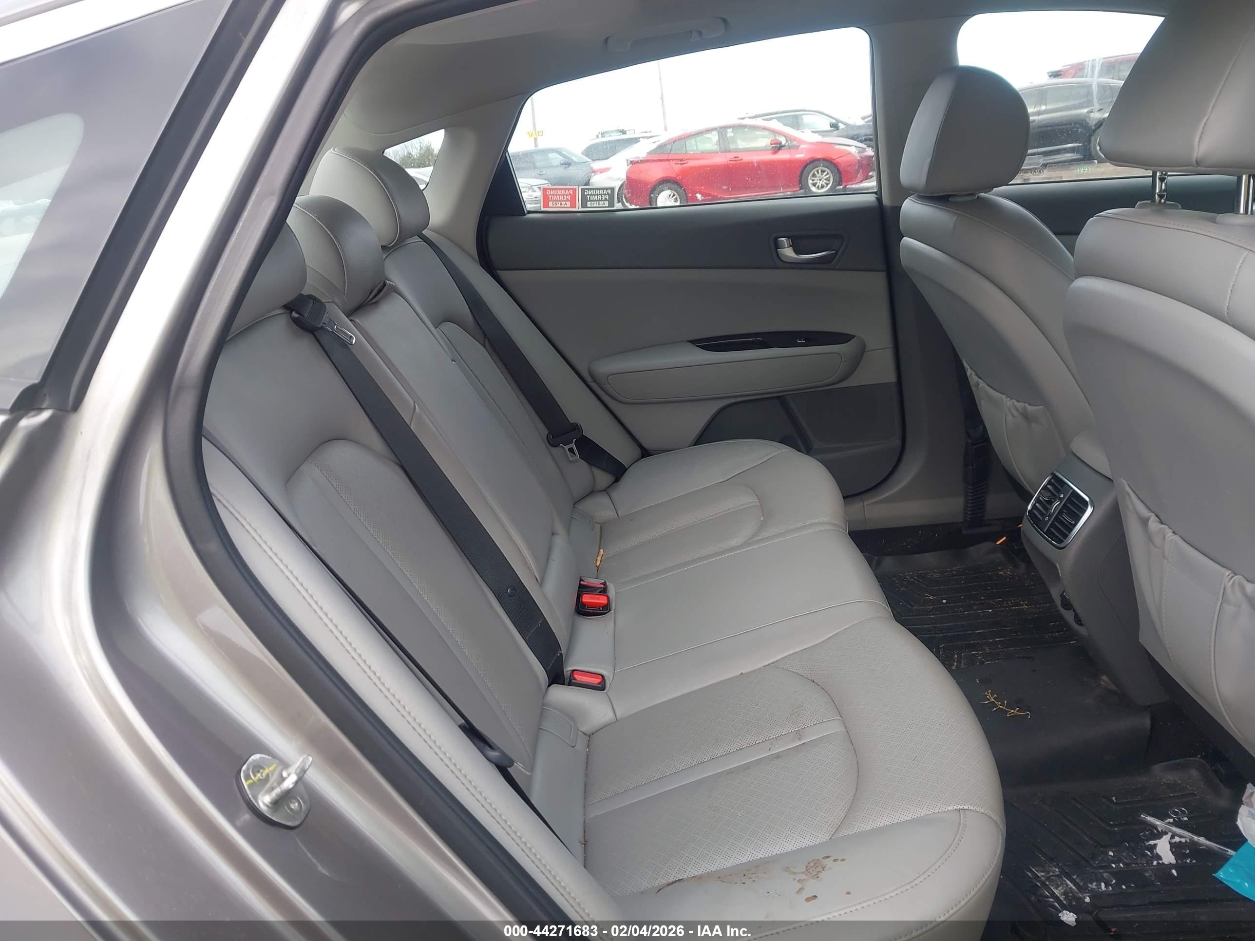 KIA OPTIMA image 8