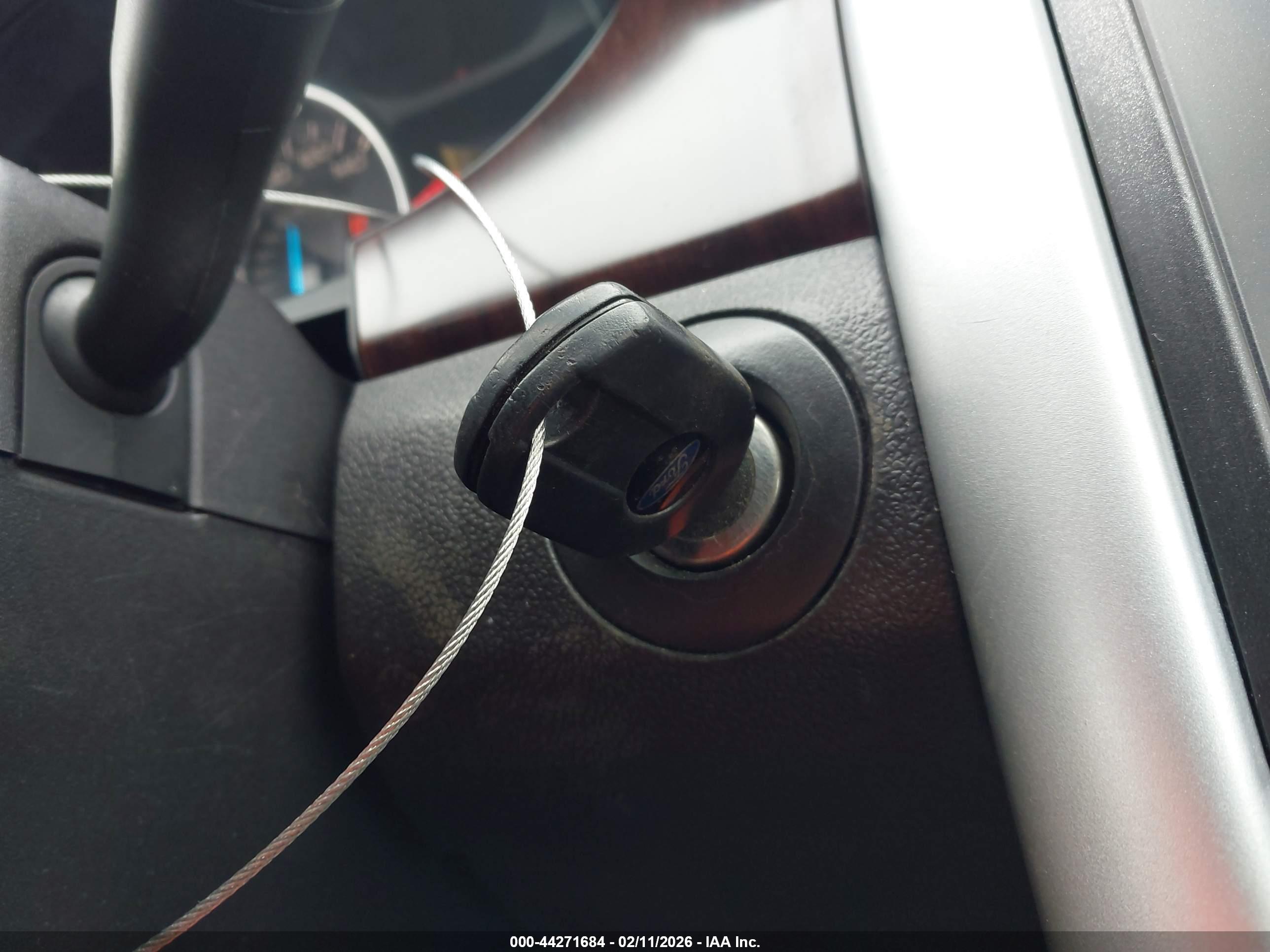 FORD EDGE image 11