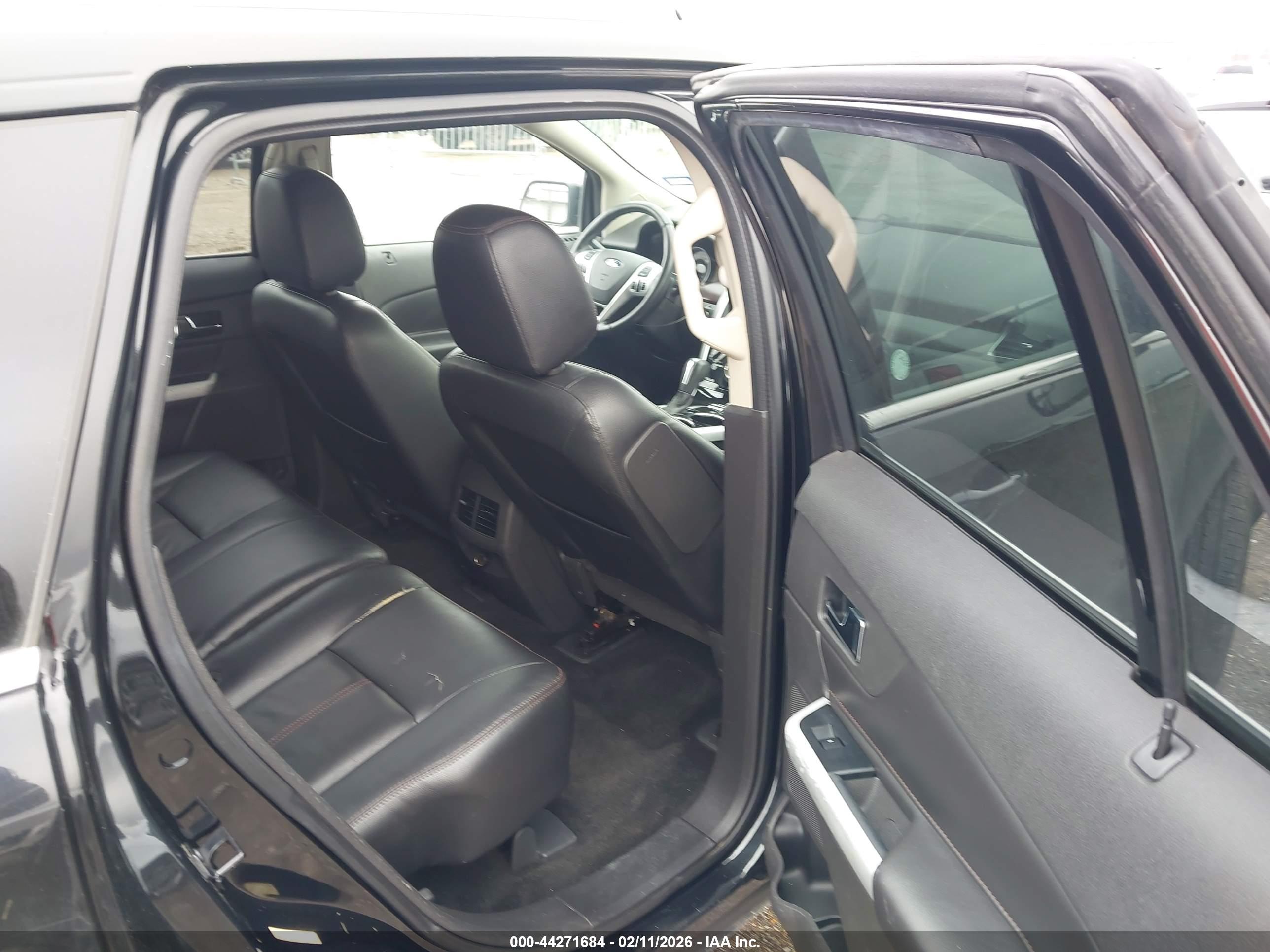 FORD EDGE image 8