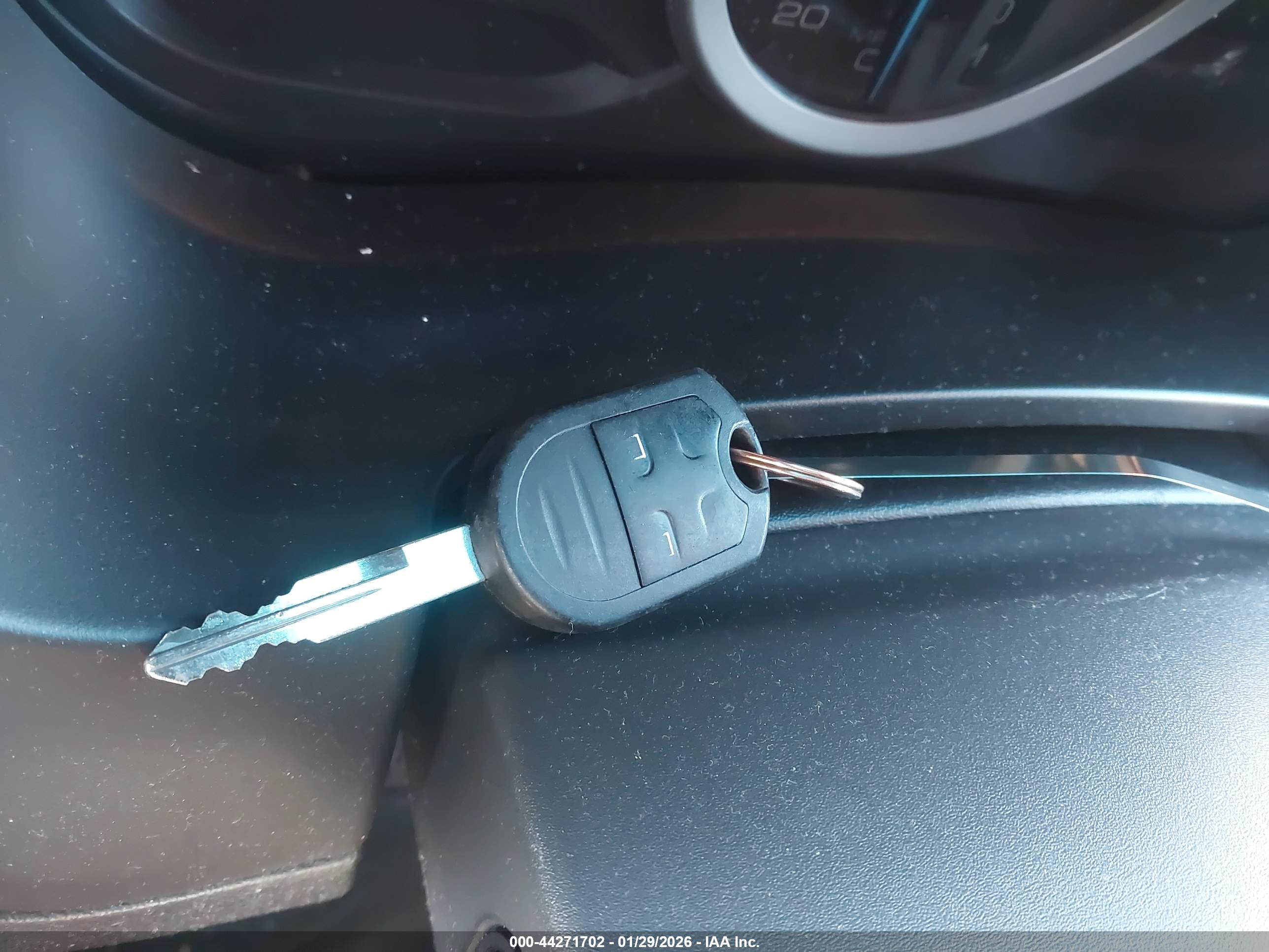 FORD EXPLORER image 11
