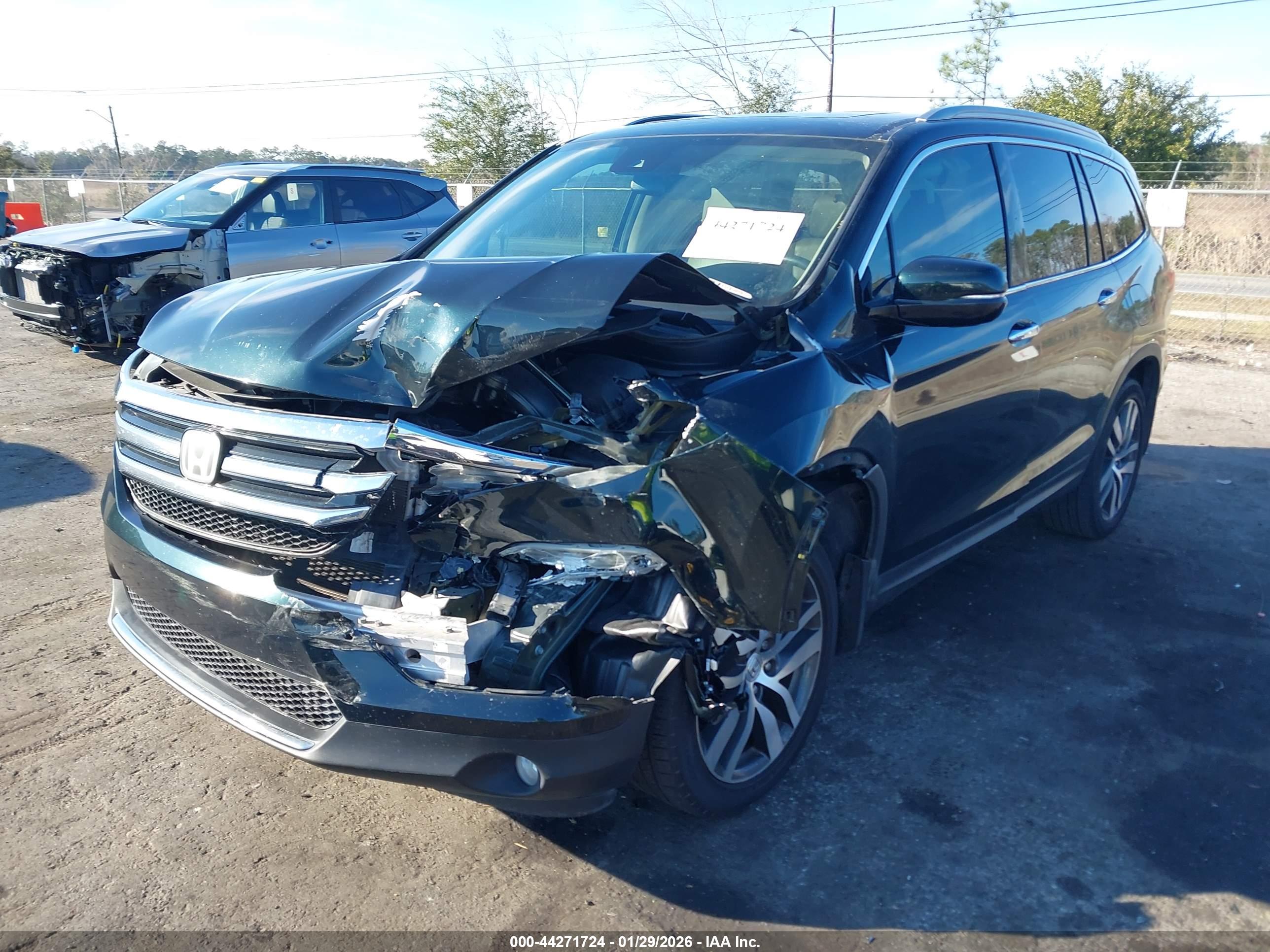 HONDA PILOT image 2