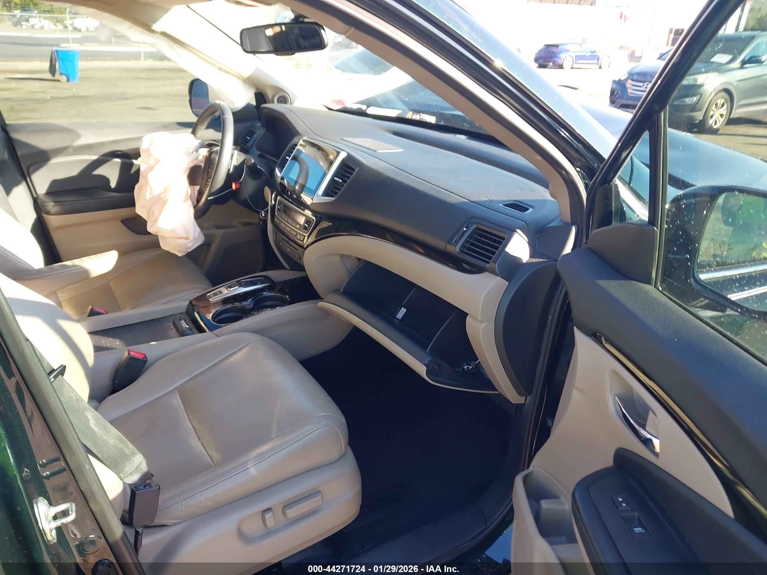HONDA PILOT image 5
