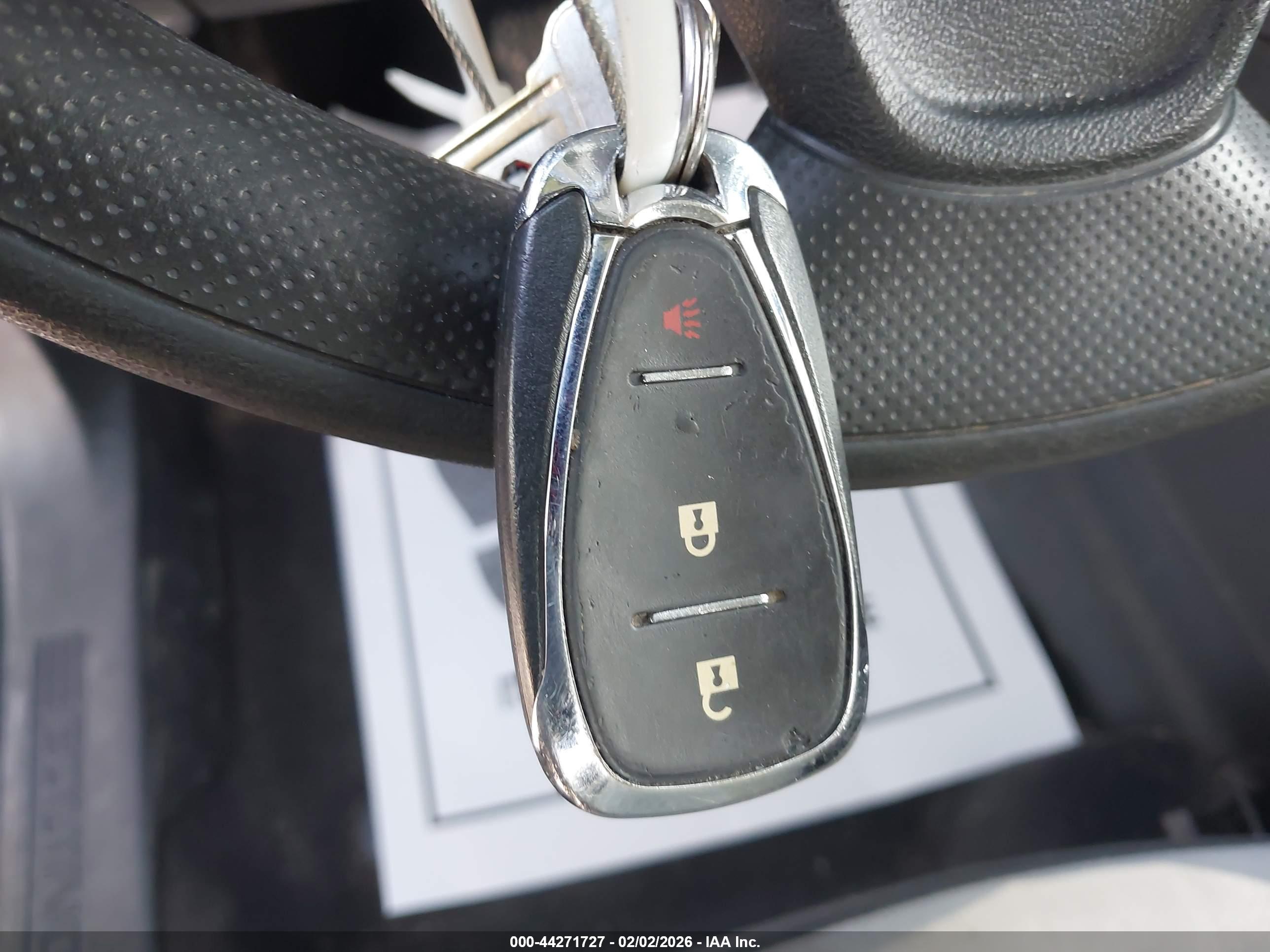 CHEVROLET EQUINOX image 11