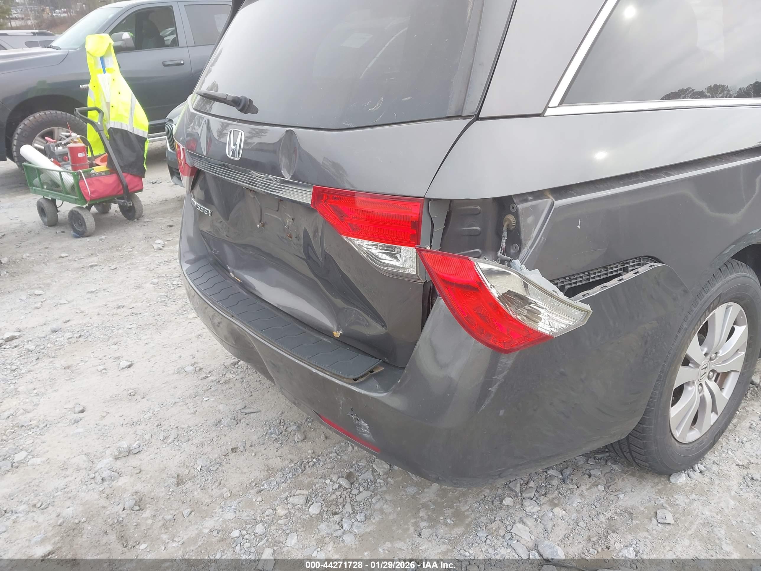 HONDA ODYSSEY image 6