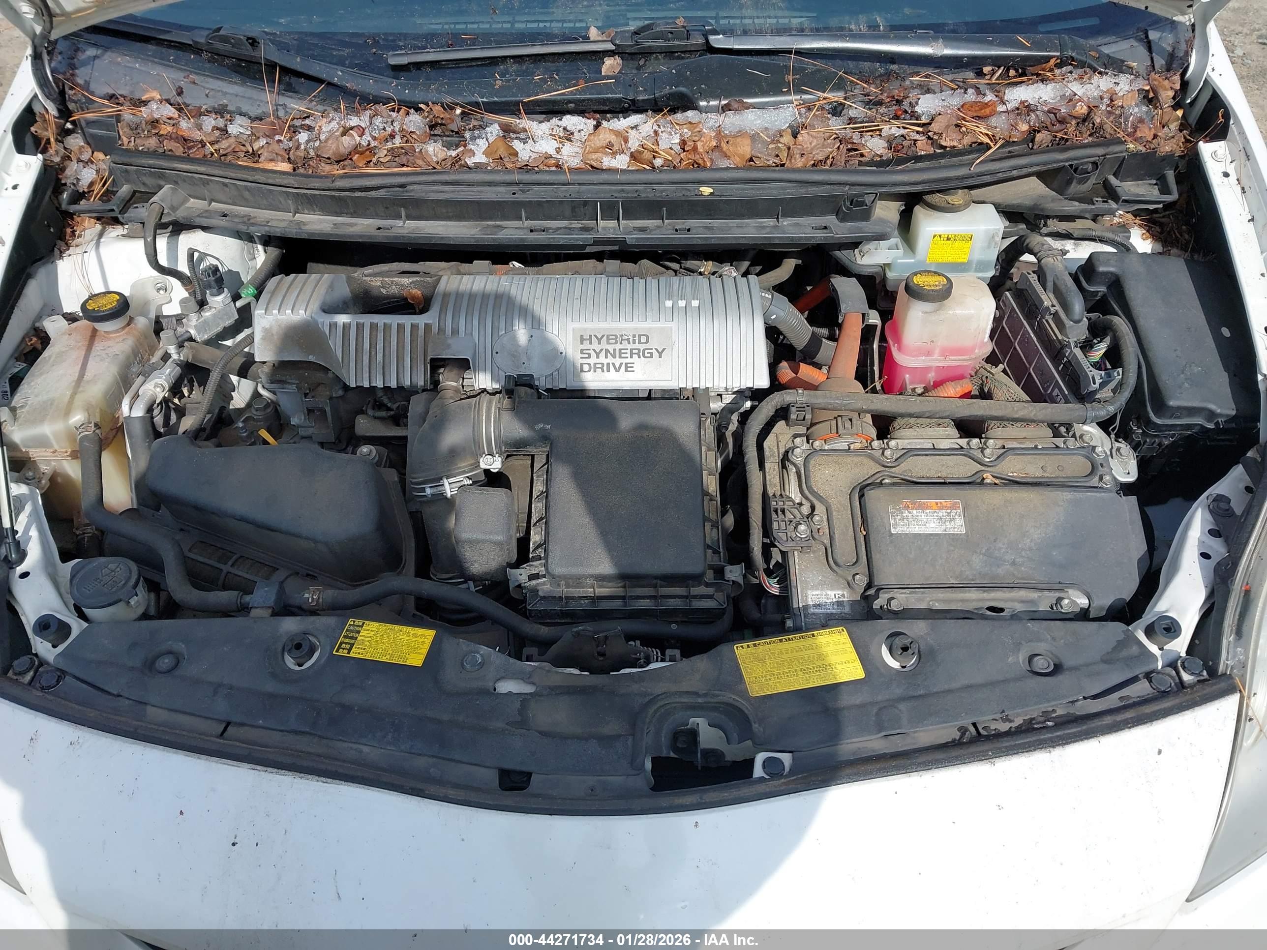 TOYOTA PRIUS image 10