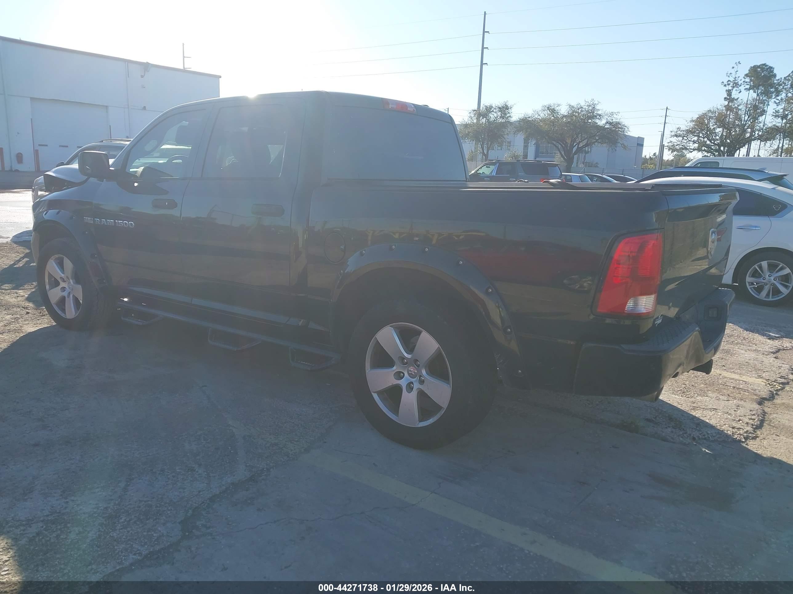 RAM 1500 image 3