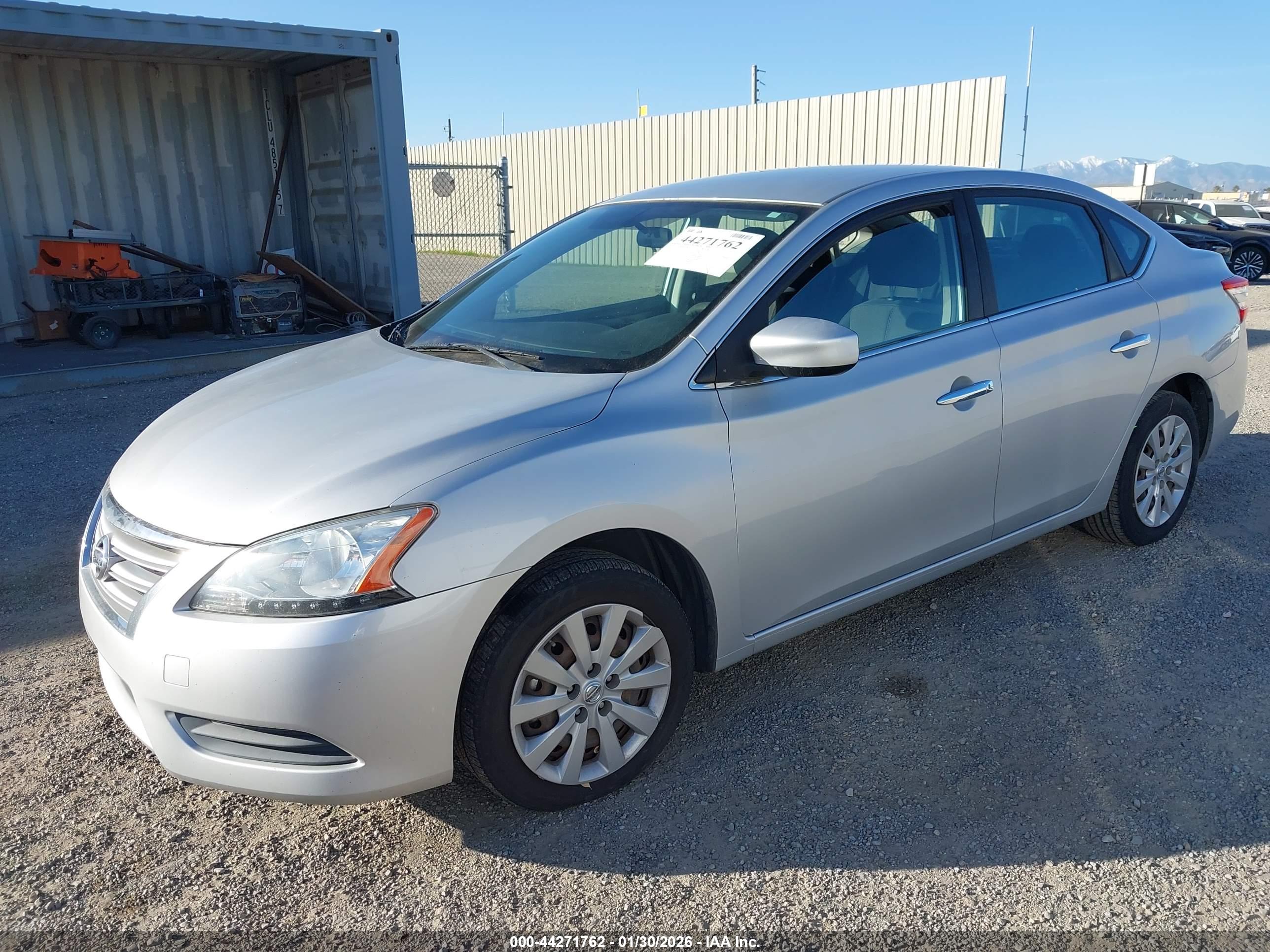 NISSAN SENTRA image 2
