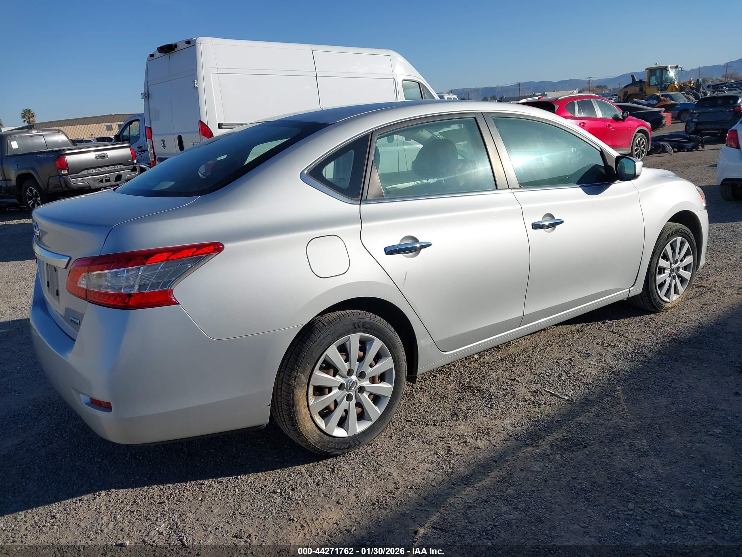 NISSAN SENTRA image 4