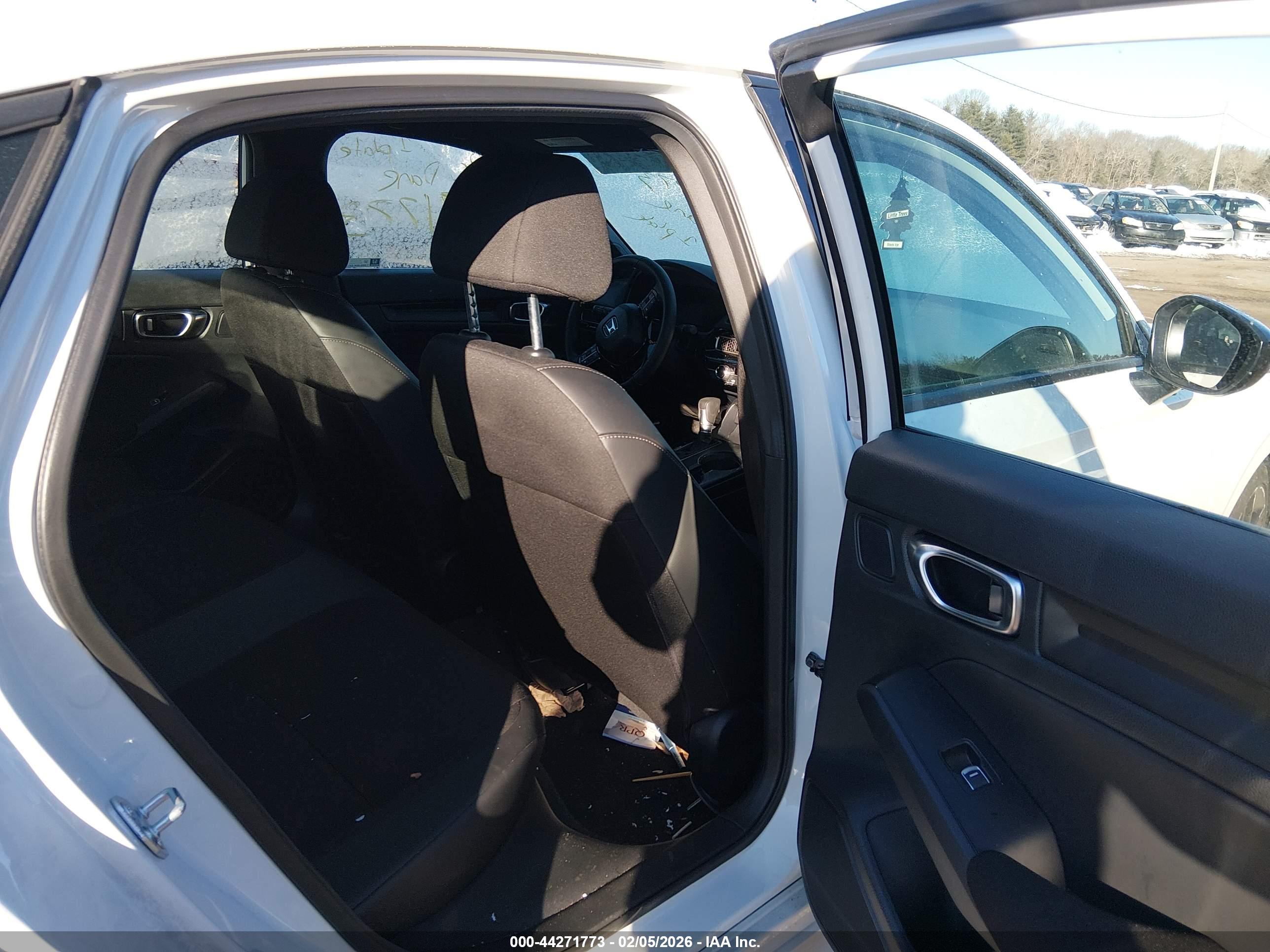 HONDA CIVIC image 8