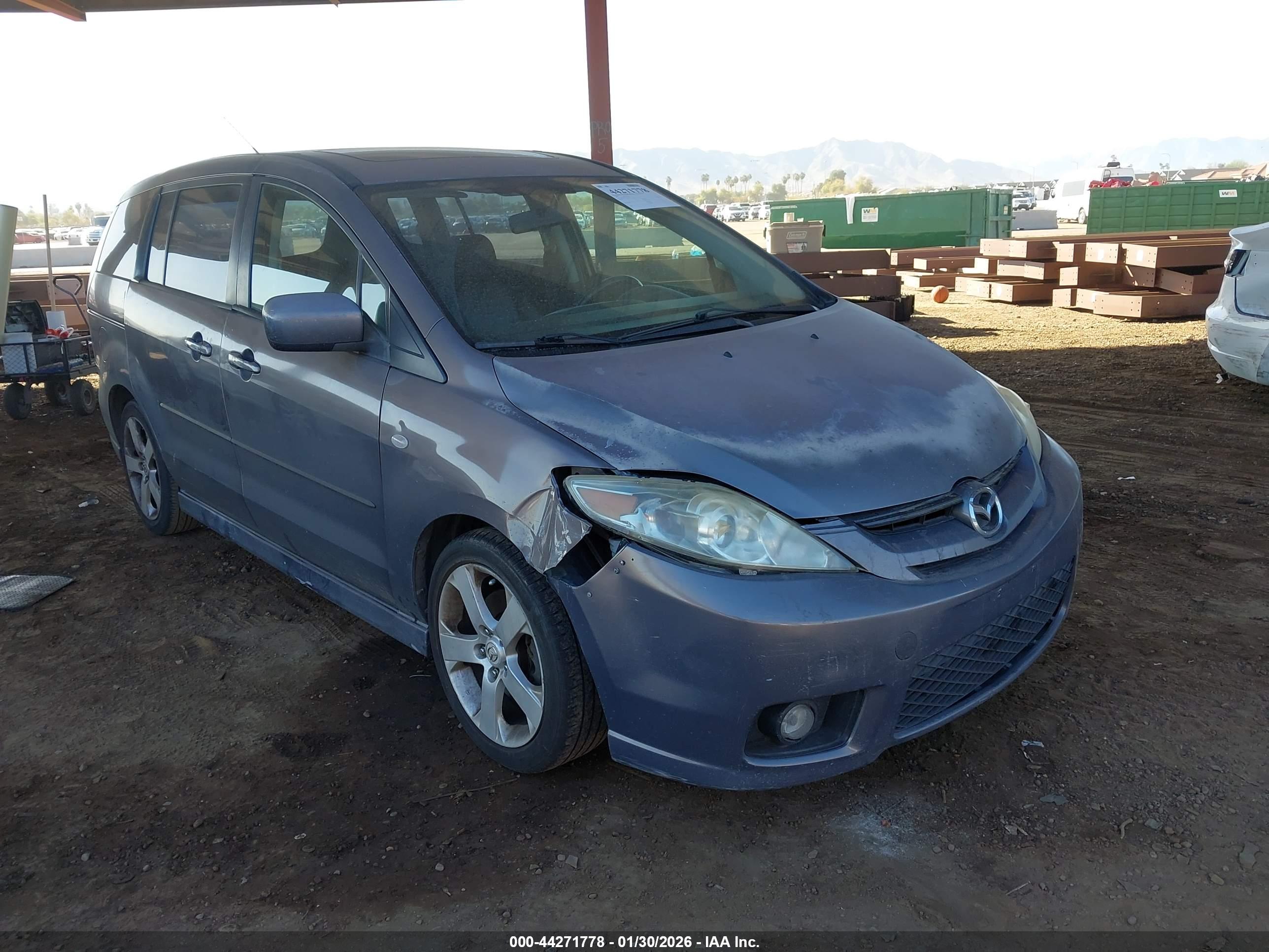 MAZDA 5 image 6