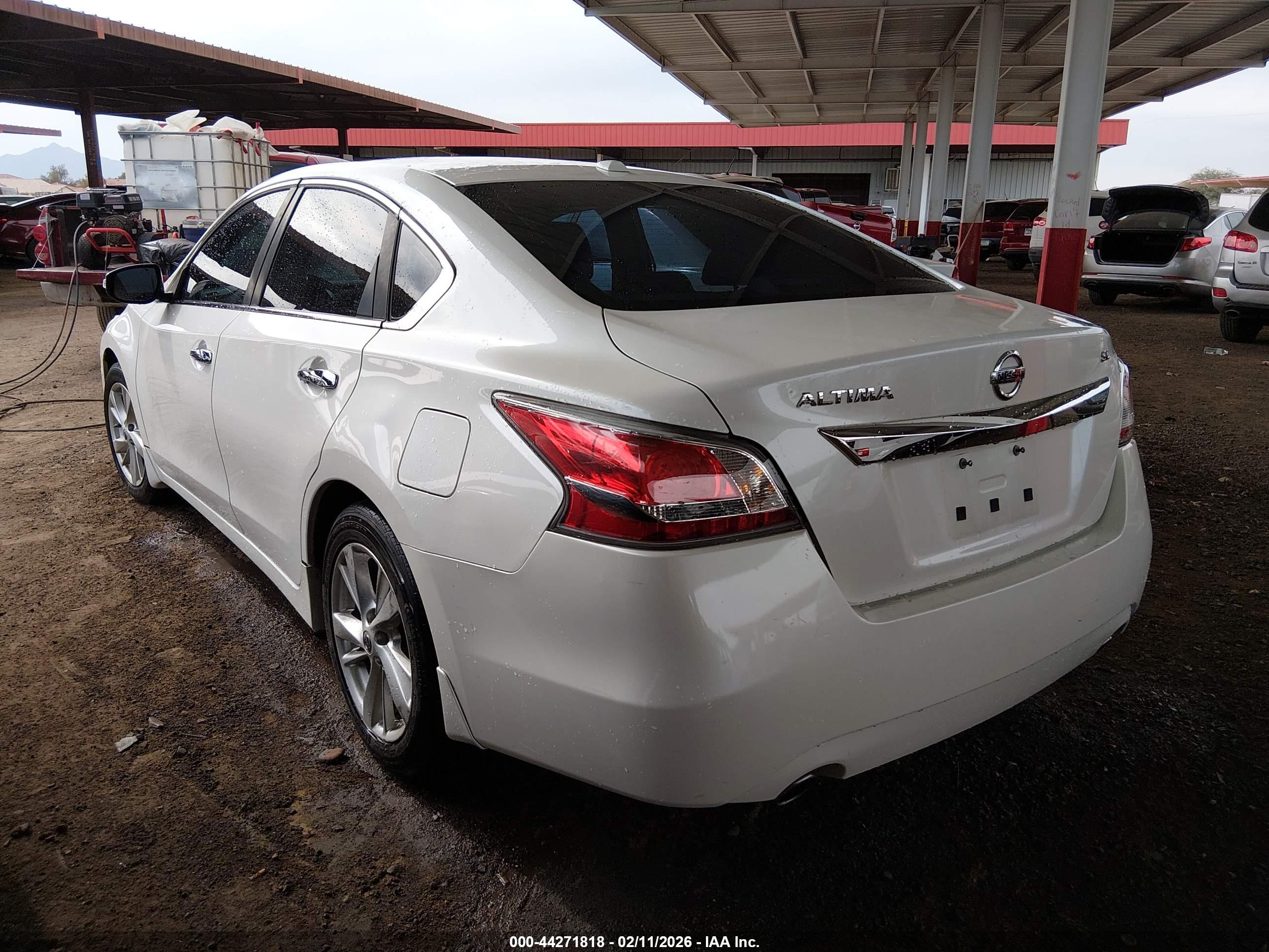 NISSAN ALTIMA image 3