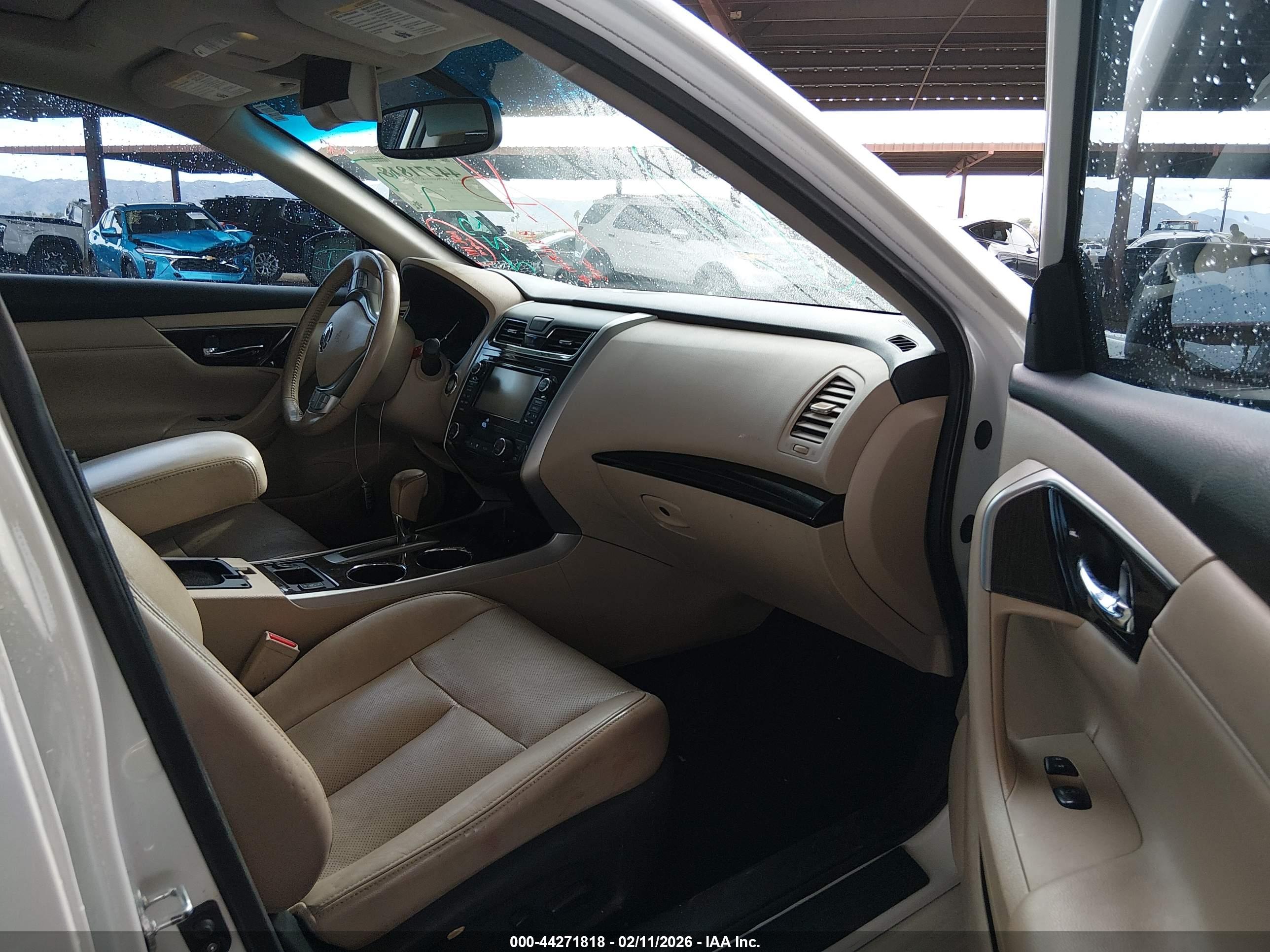 NISSAN ALTIMA image 5