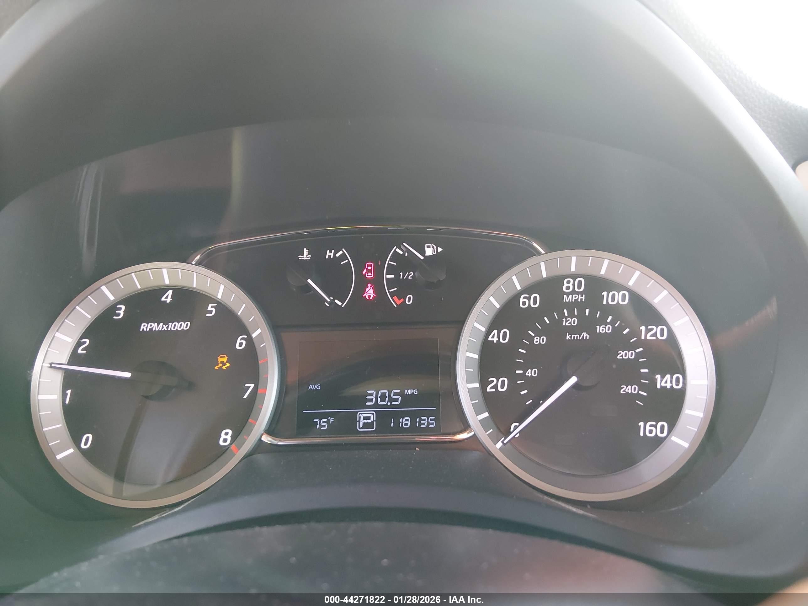 NISSAN SENTRA image 7