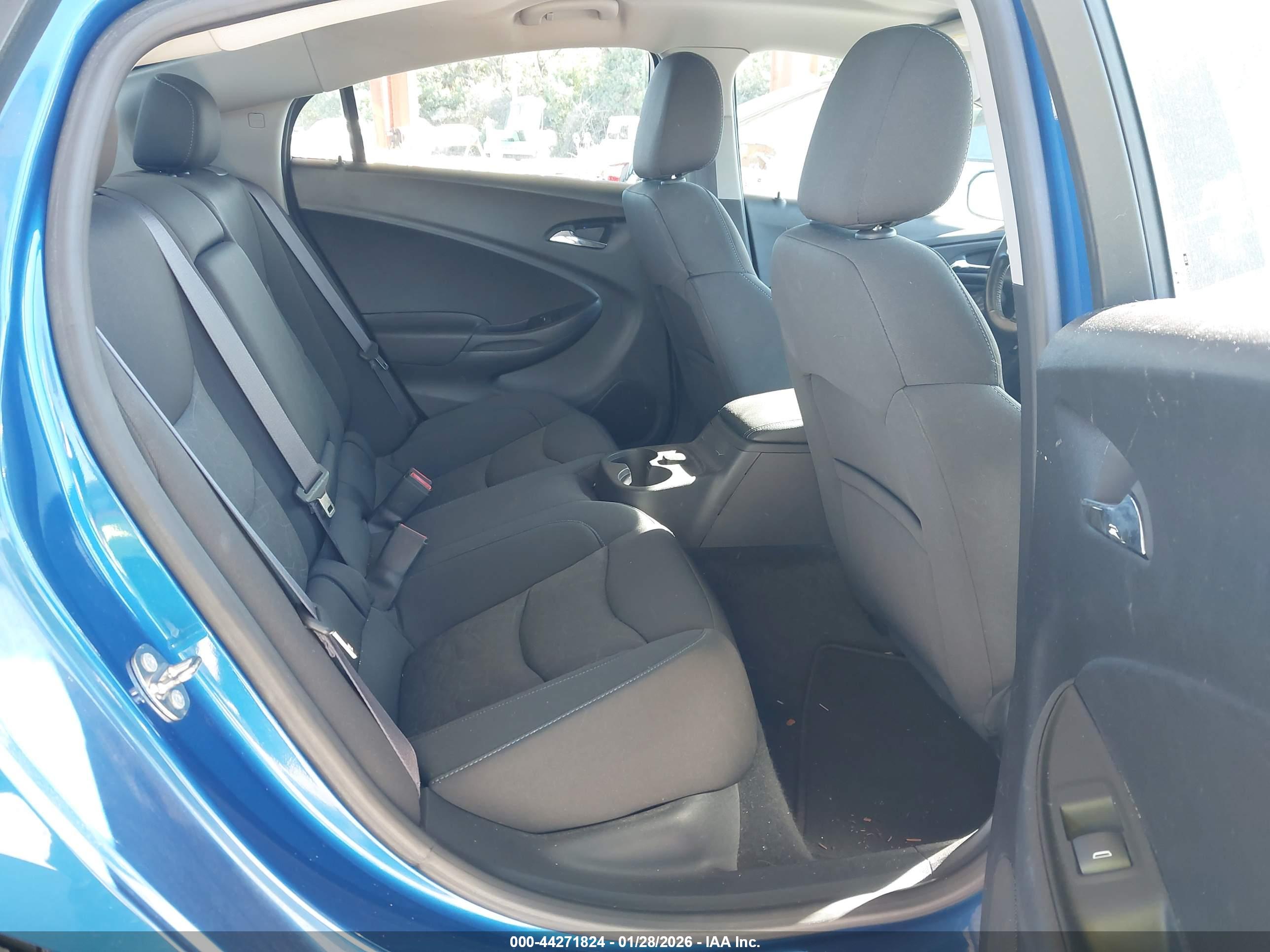 CHEVROLET VOLT image 8