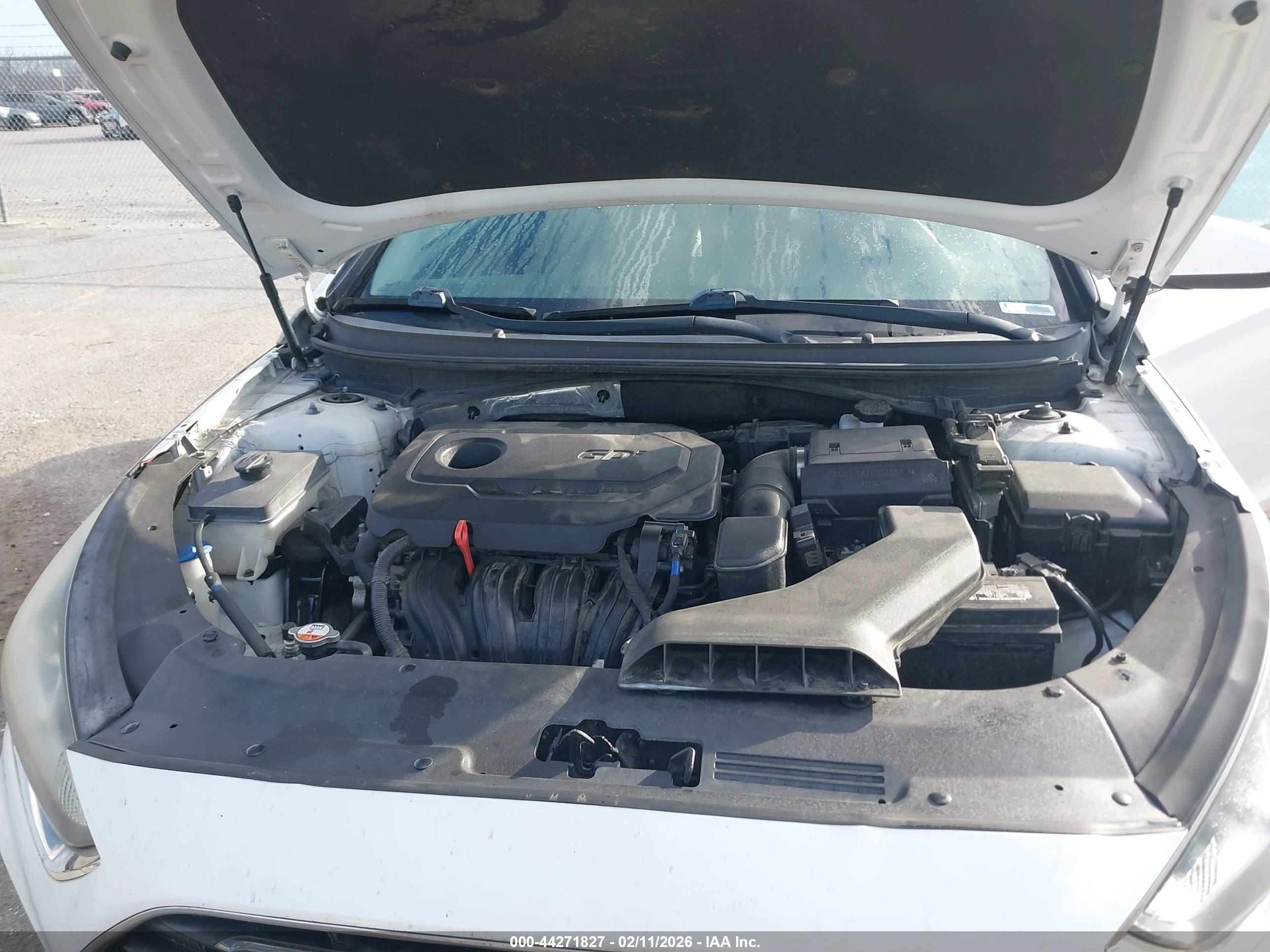 HYUNDAI SONATA image 10