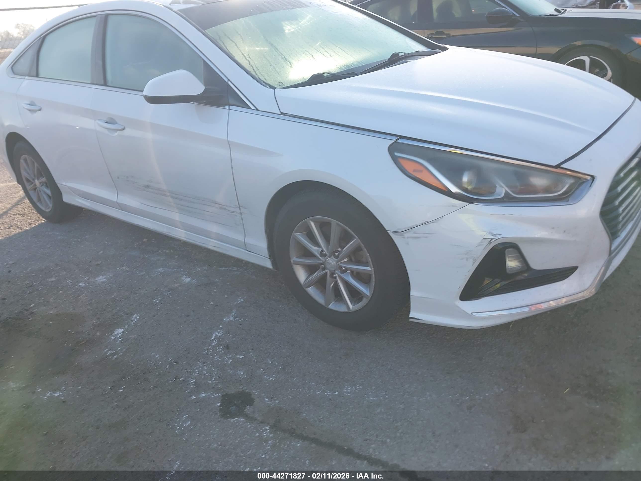 HYUNDAI SONATA image 6