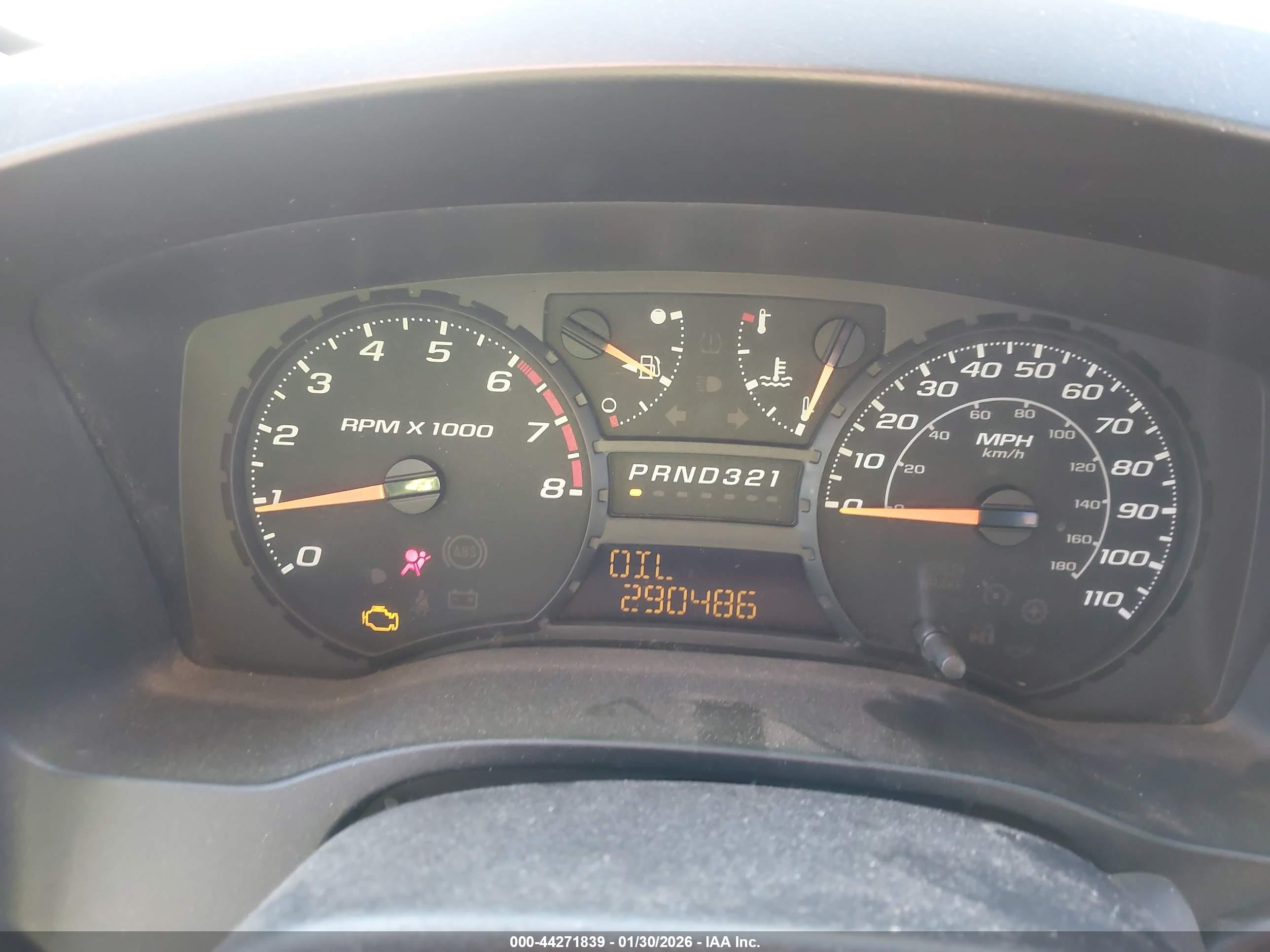 CHEVROLET COLORADO image 7