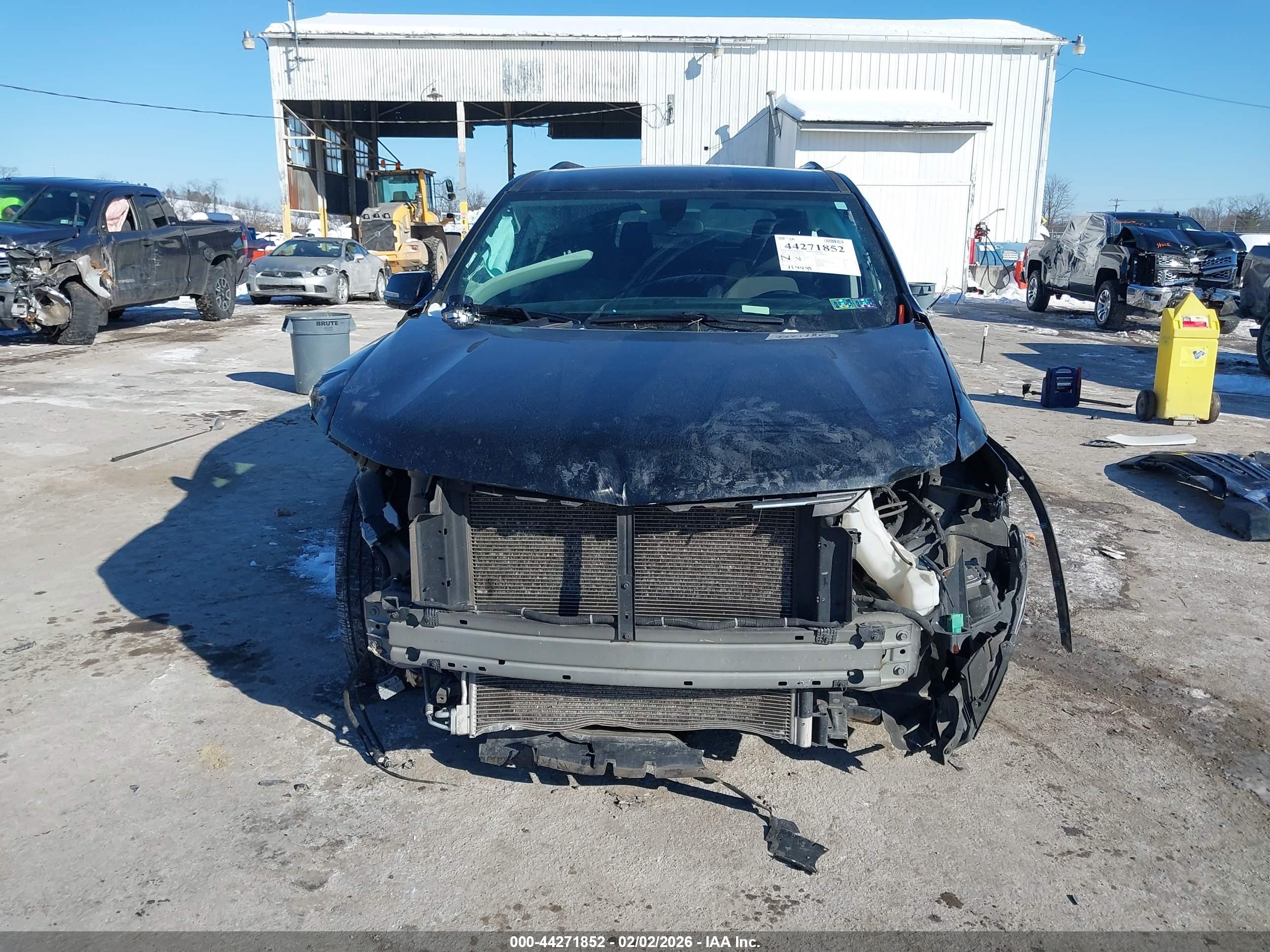CHEVROLET TRAVERSE image 6