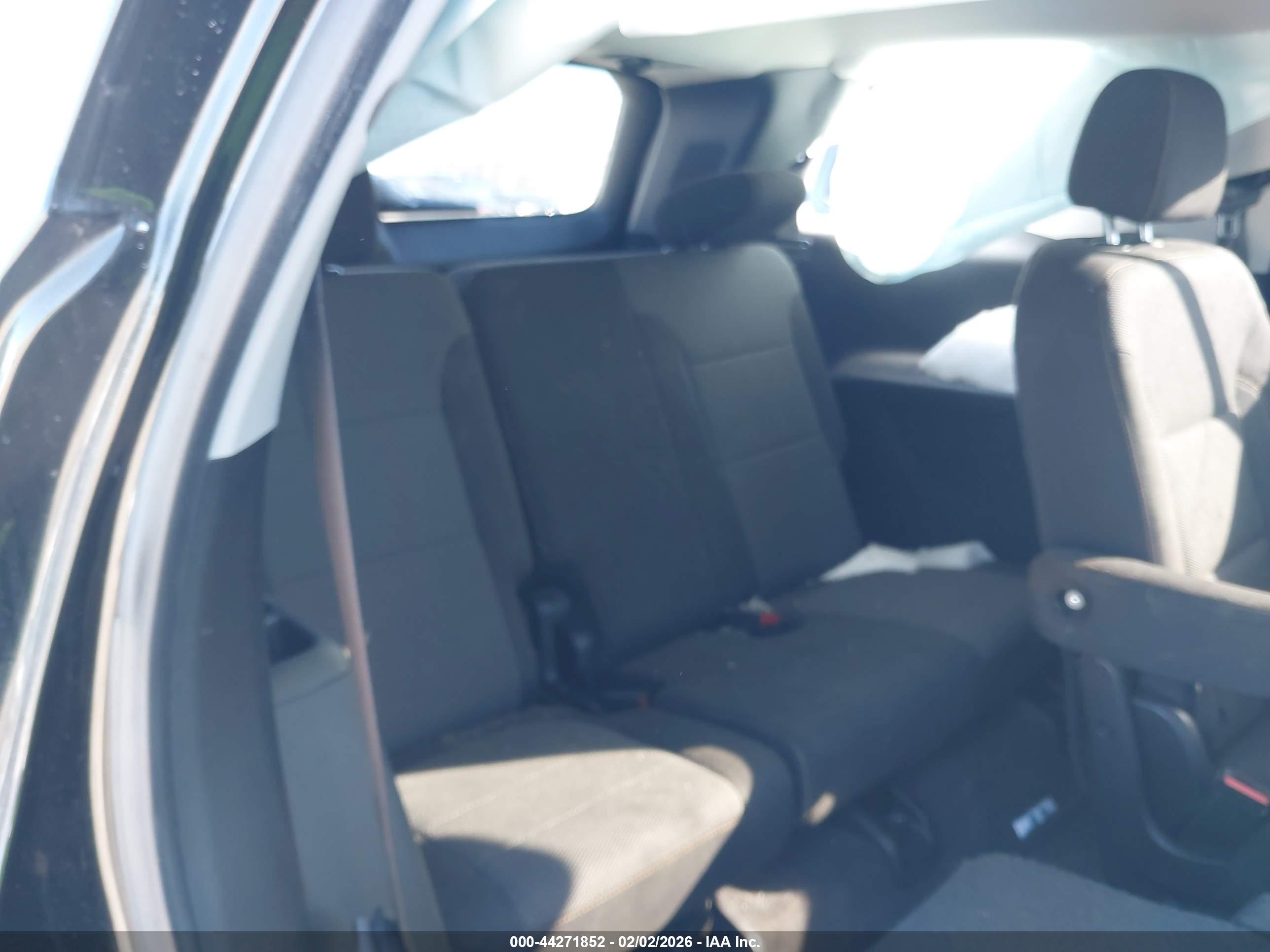 CHEVROLET TRAVERSE image 8