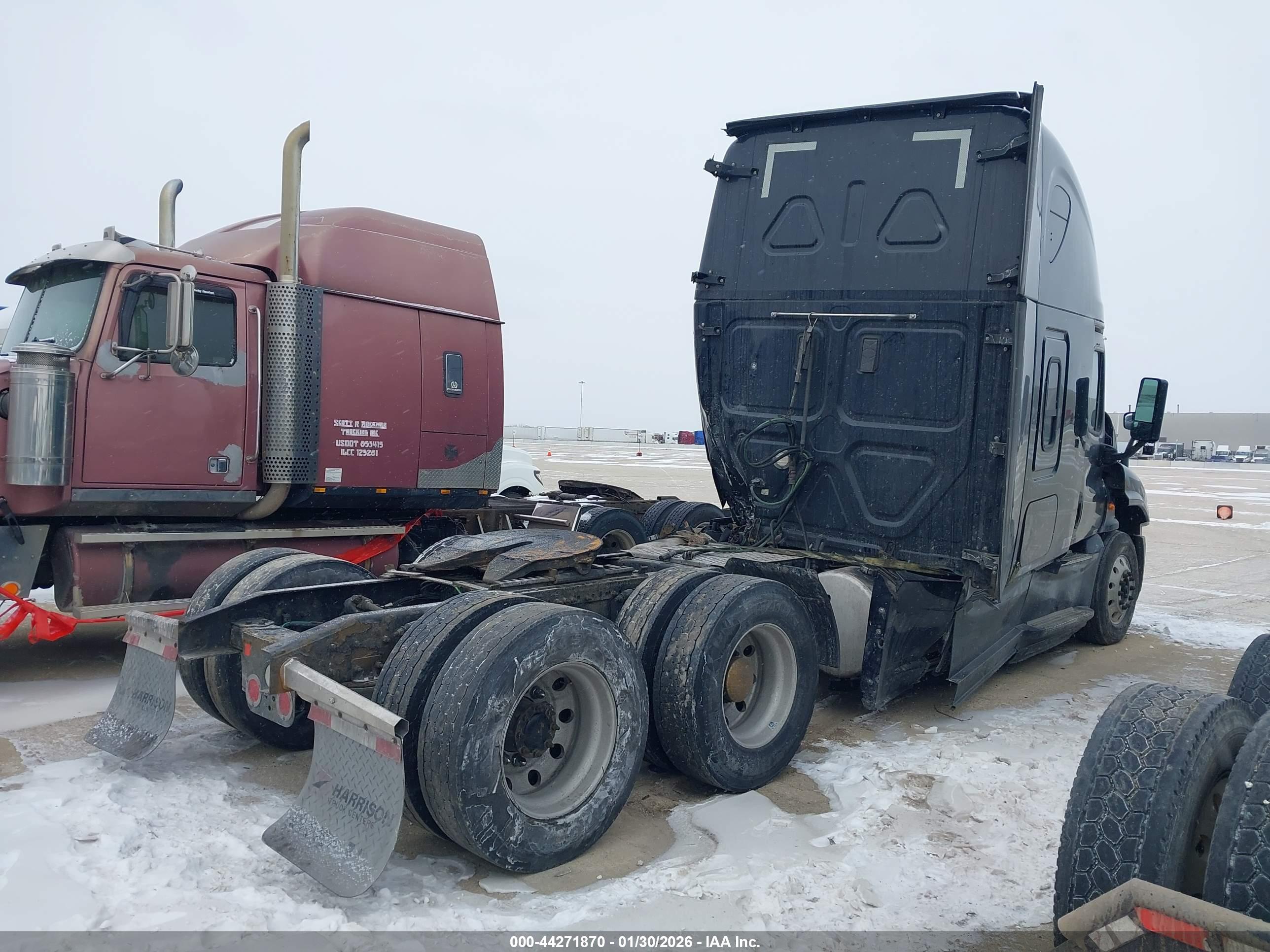 FREIGHTLINER CASCADIA image 4