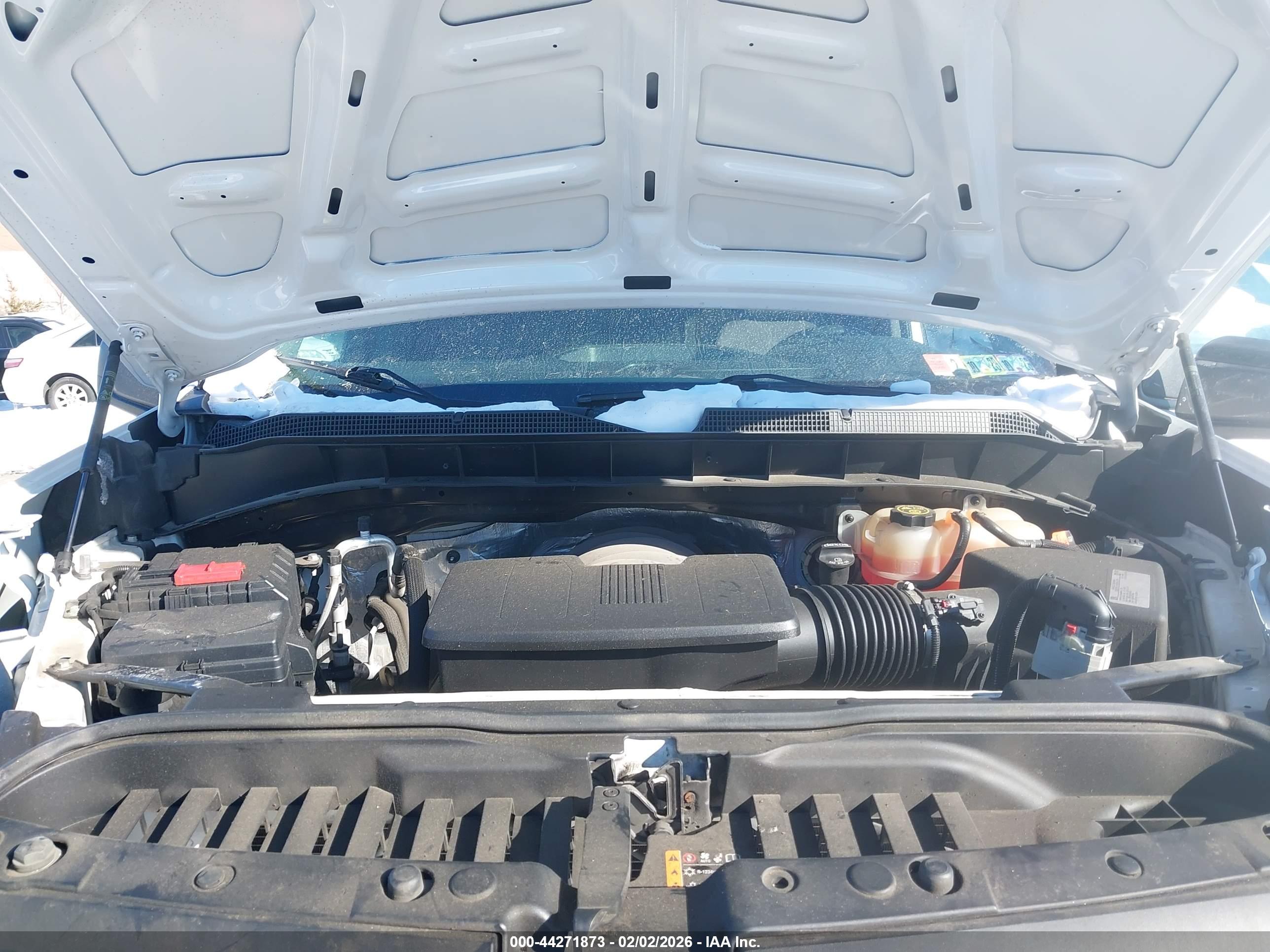 CHEVROLET SILVERADO image 10