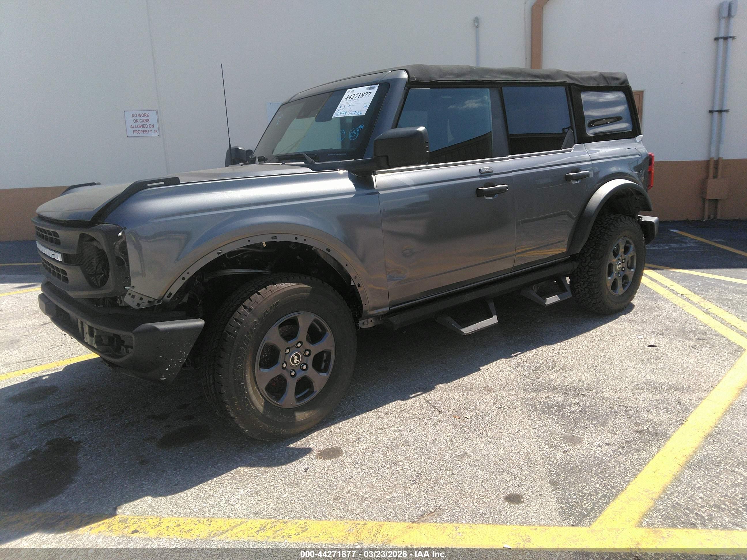 FORD BRONCO image 2