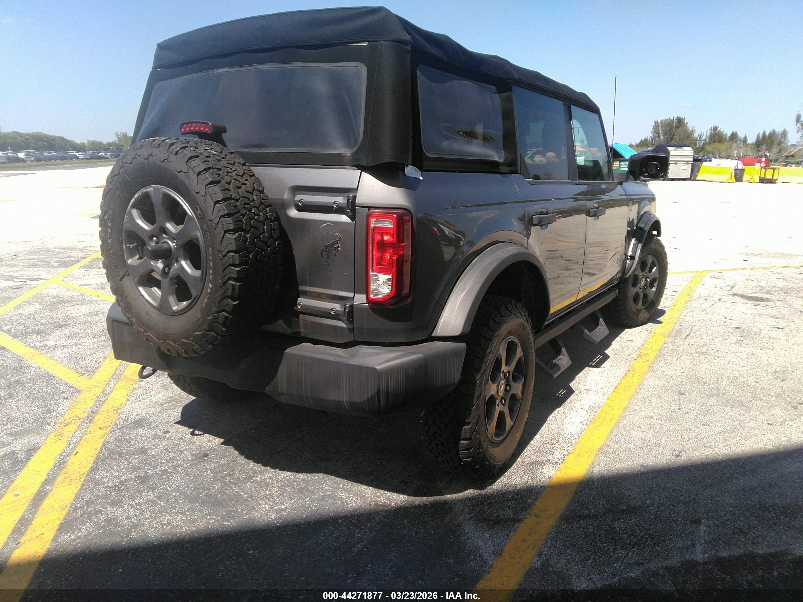 FORD BRONCO image 4