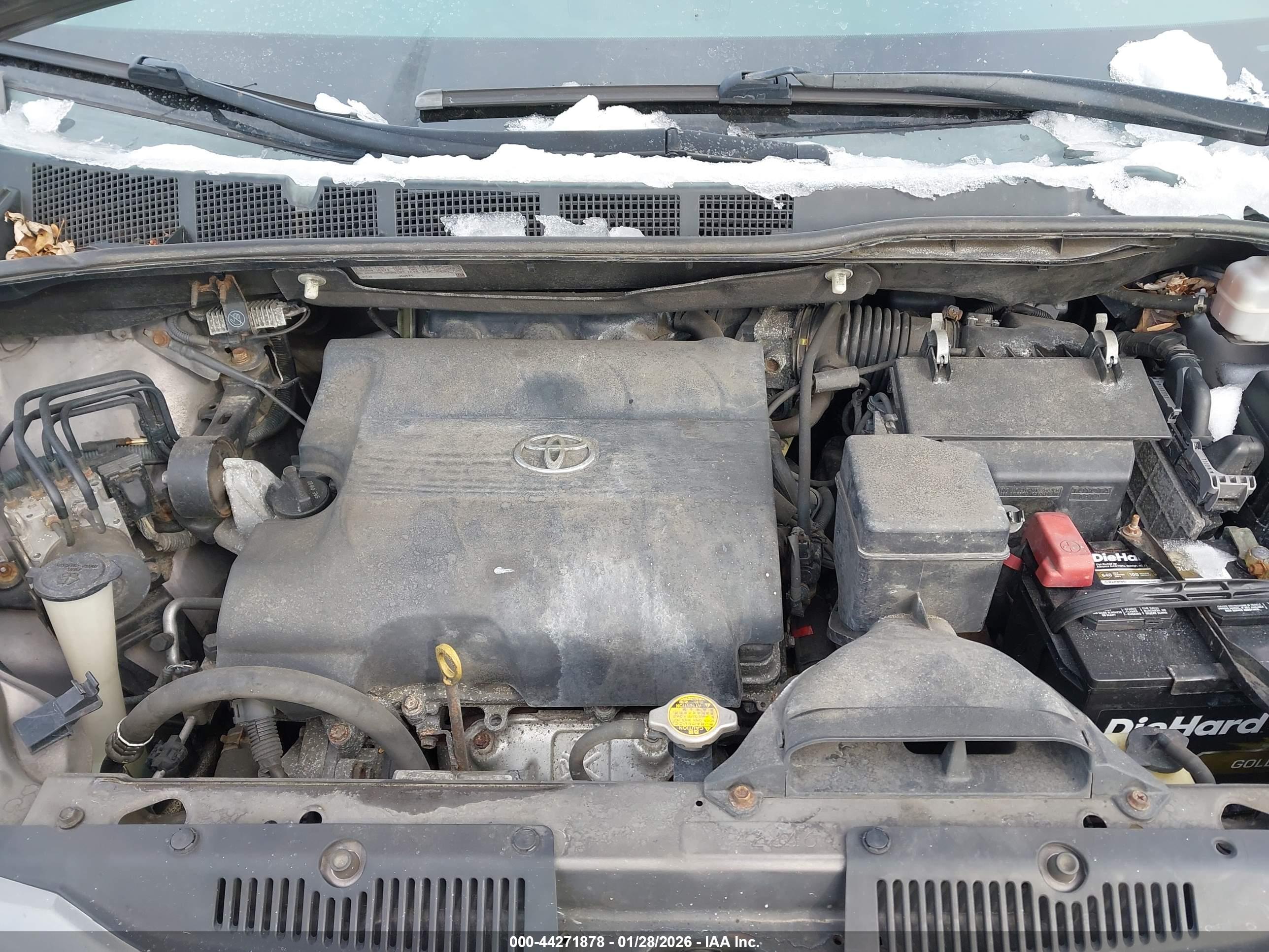 TOYOTA SIENNA image 10