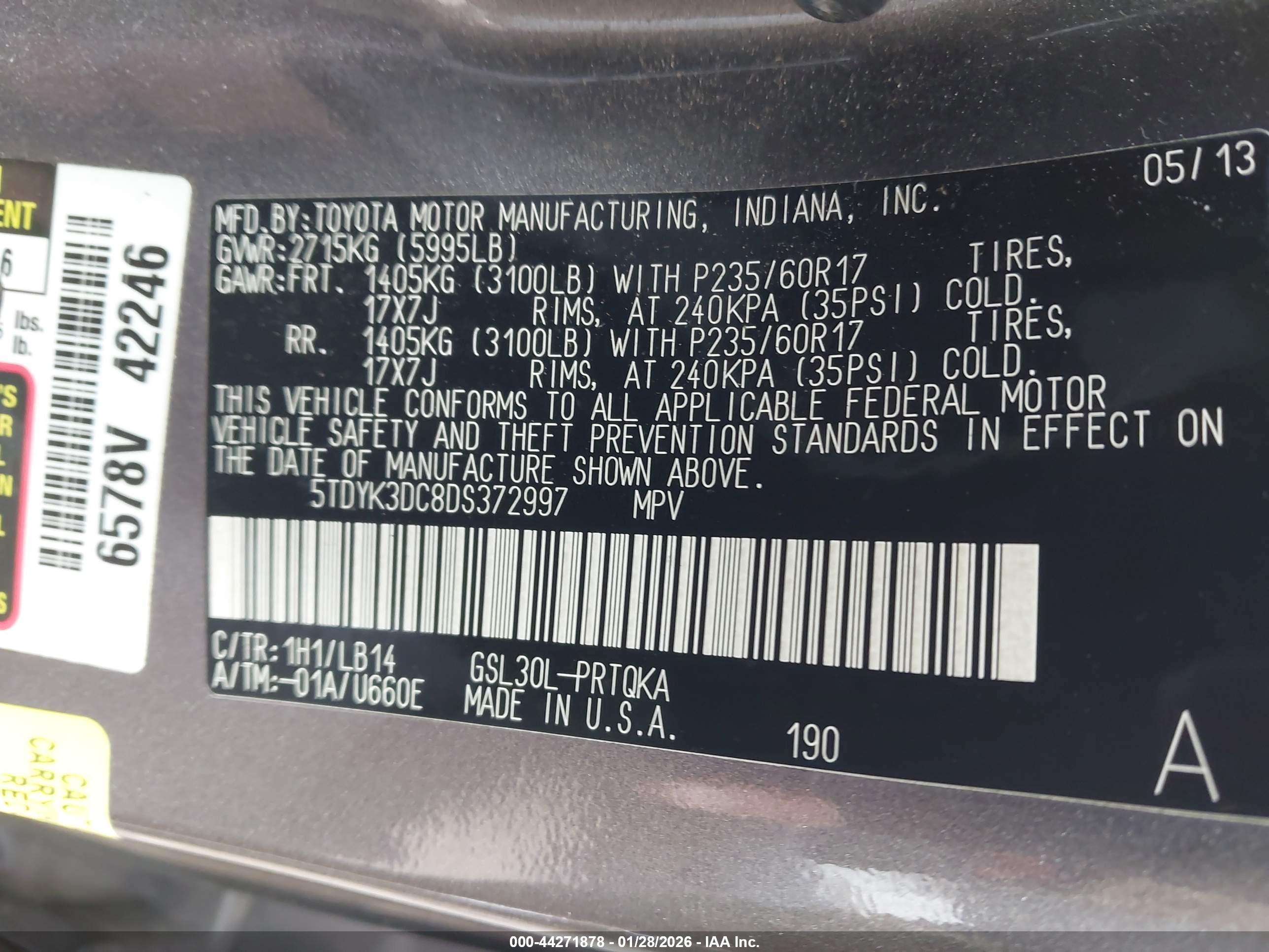 TOYOTA SIENNA image 9