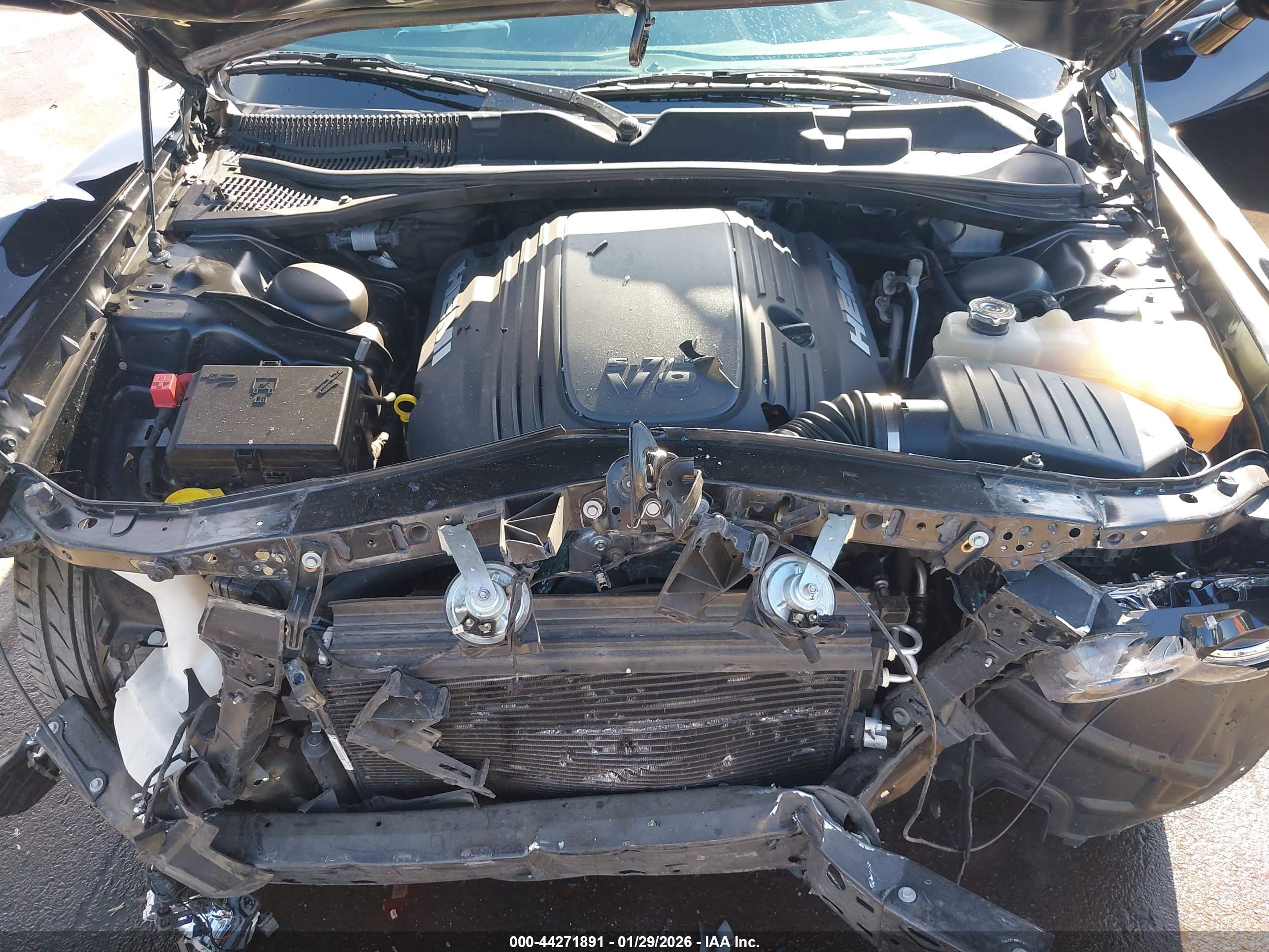 DODGE CHALLENGER image 10