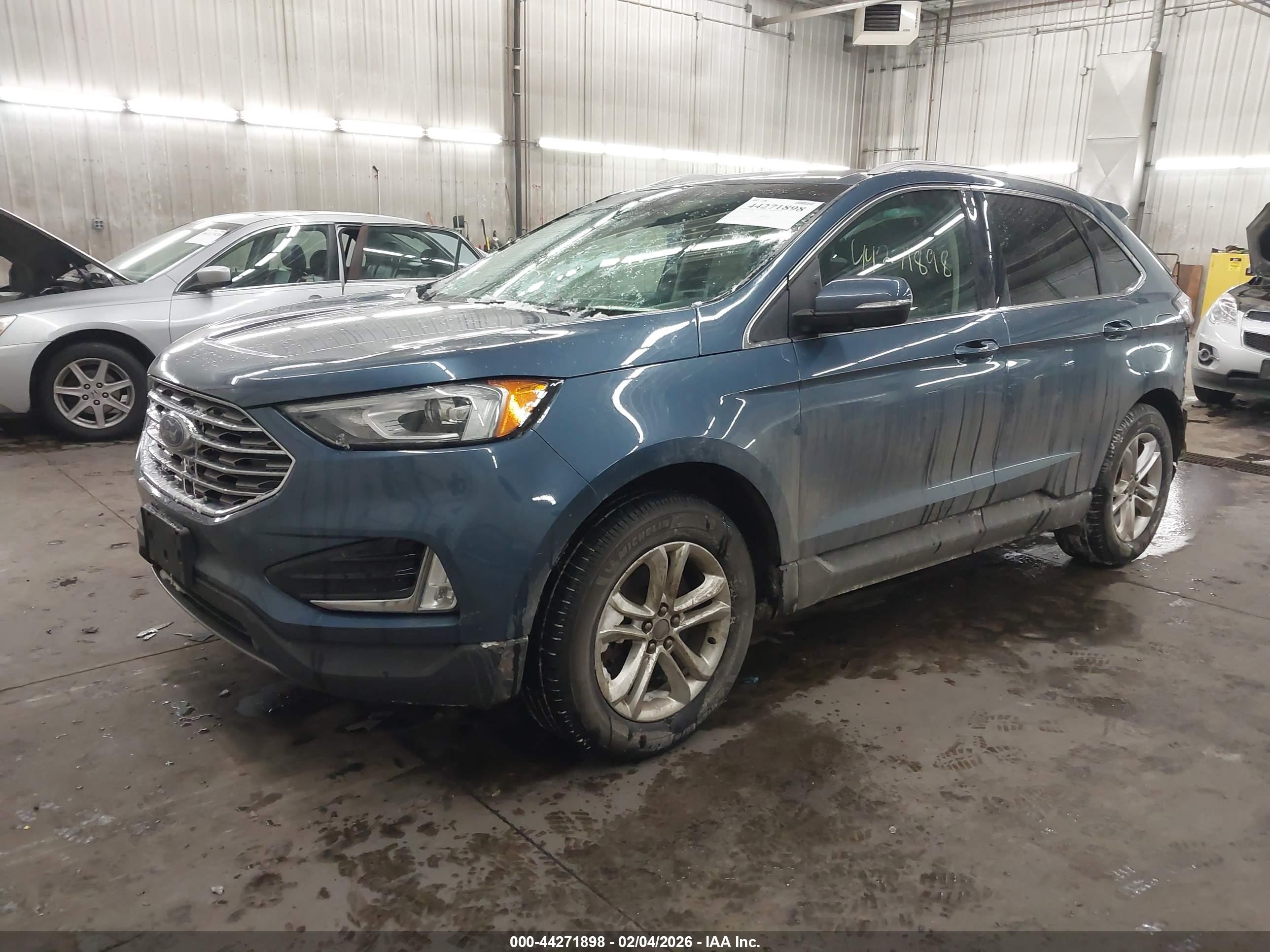 FORD EDGE image 2