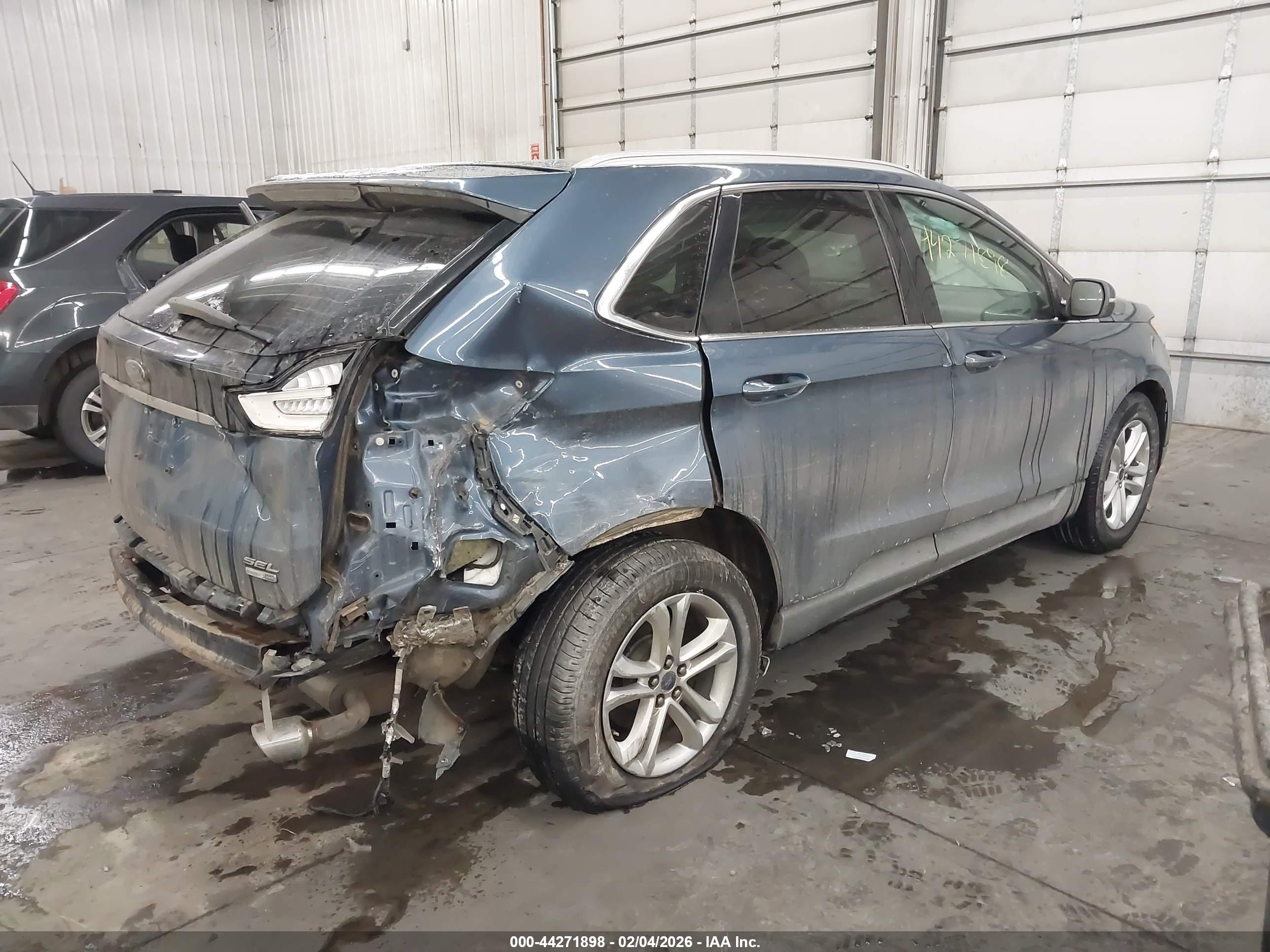 FORD EDGE image 4