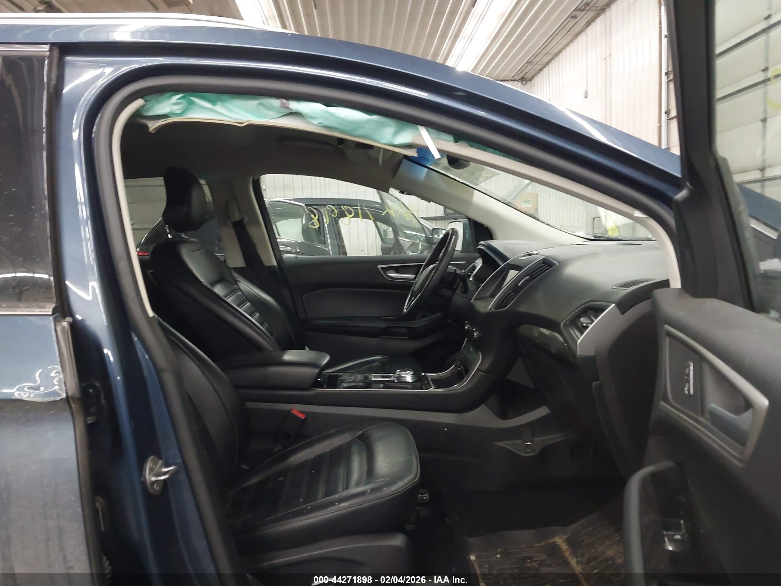 FORD EDGE image 5