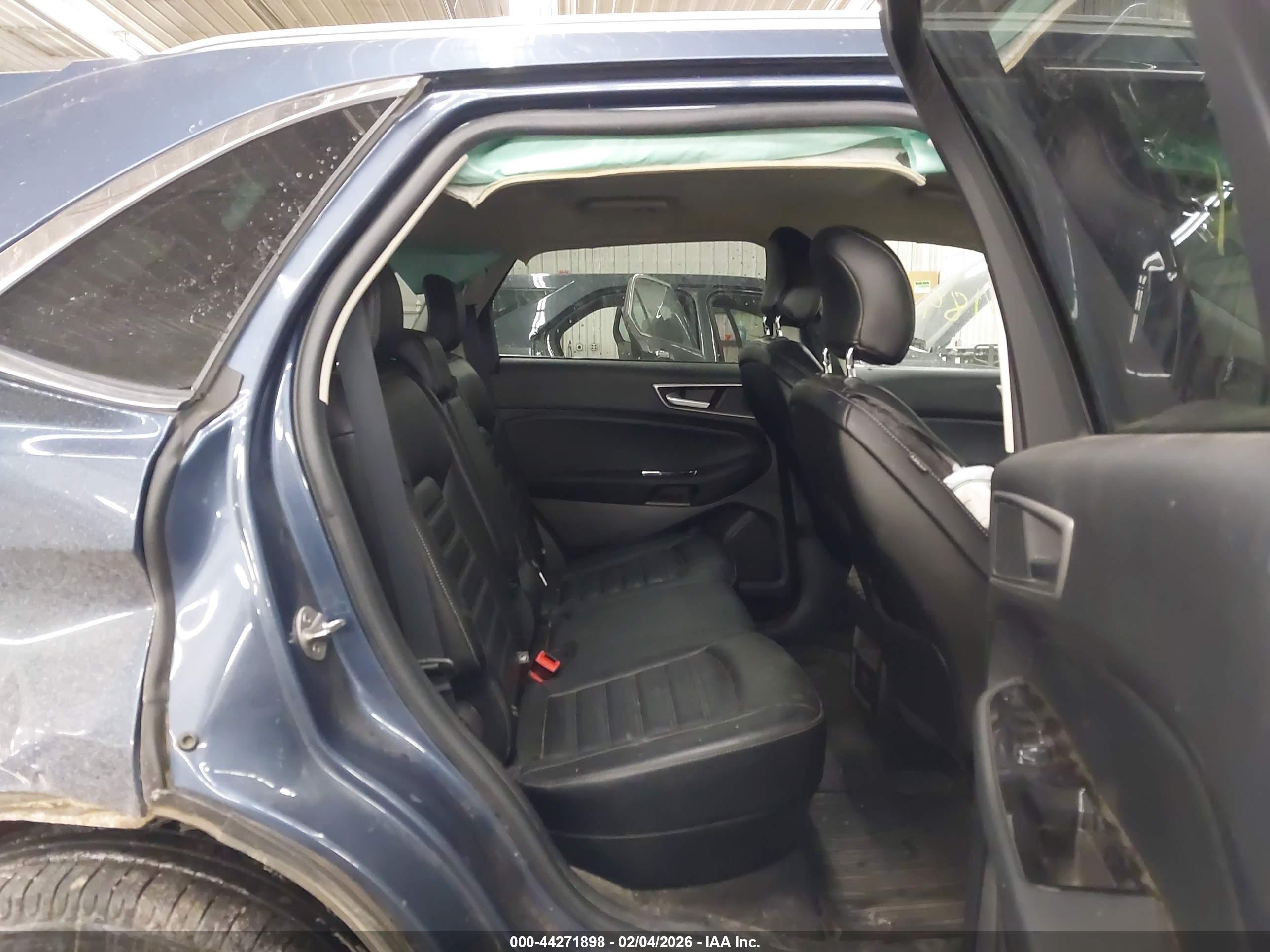 FORD EDGE image 8