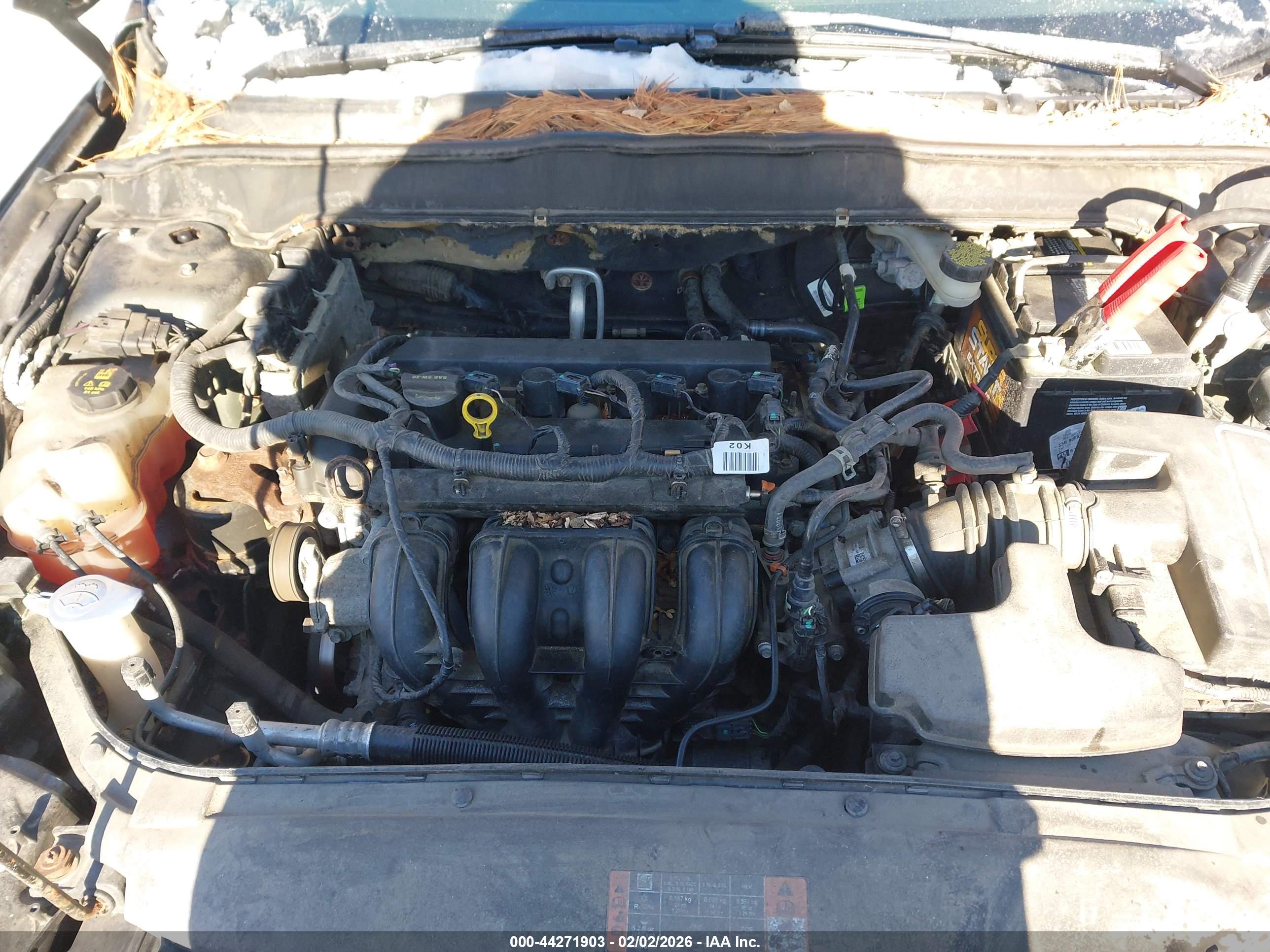 FORD FUSION image 10