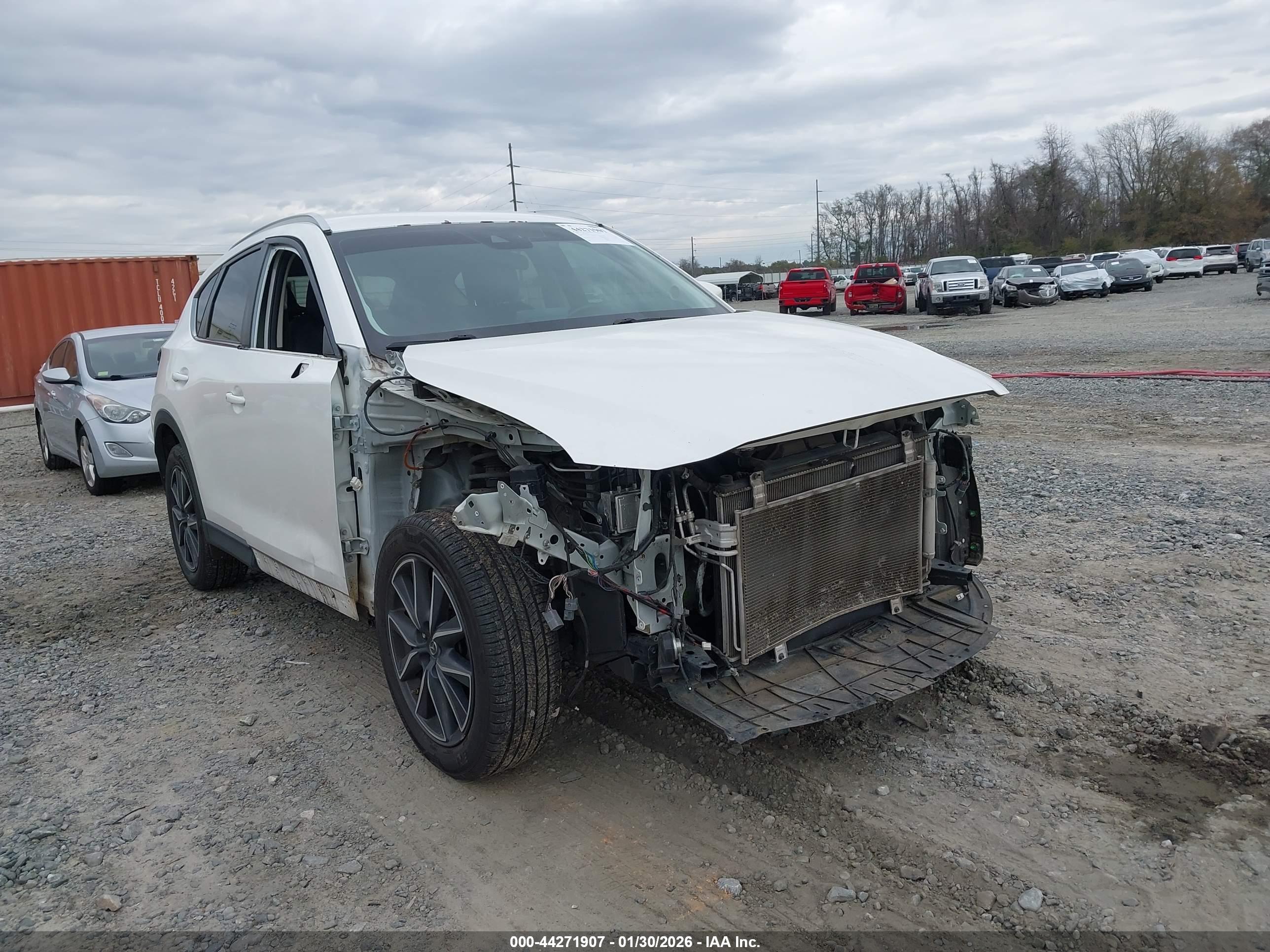 MAZDA CX-5 image 6
