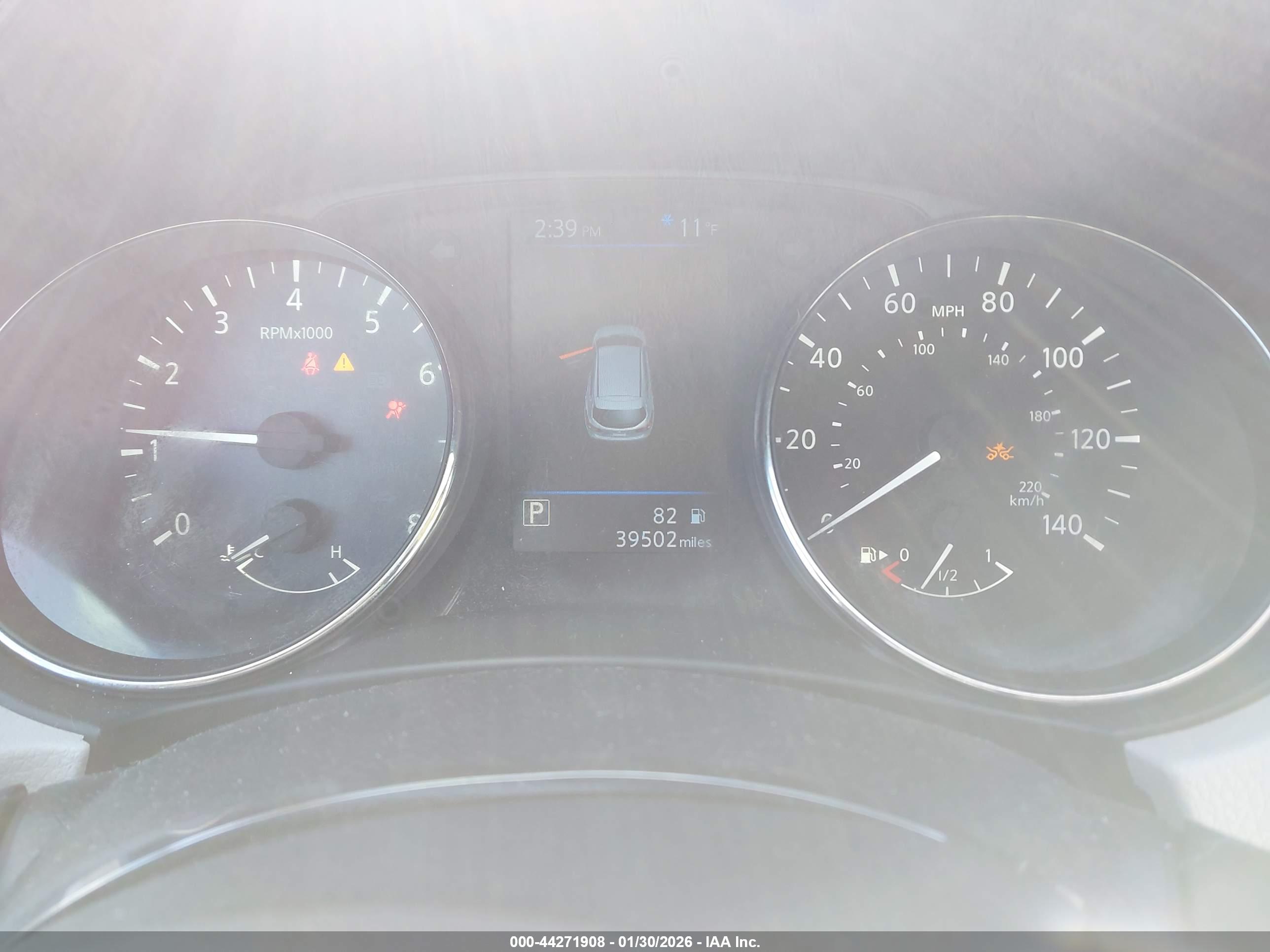 NISSAN ROGUE image 7