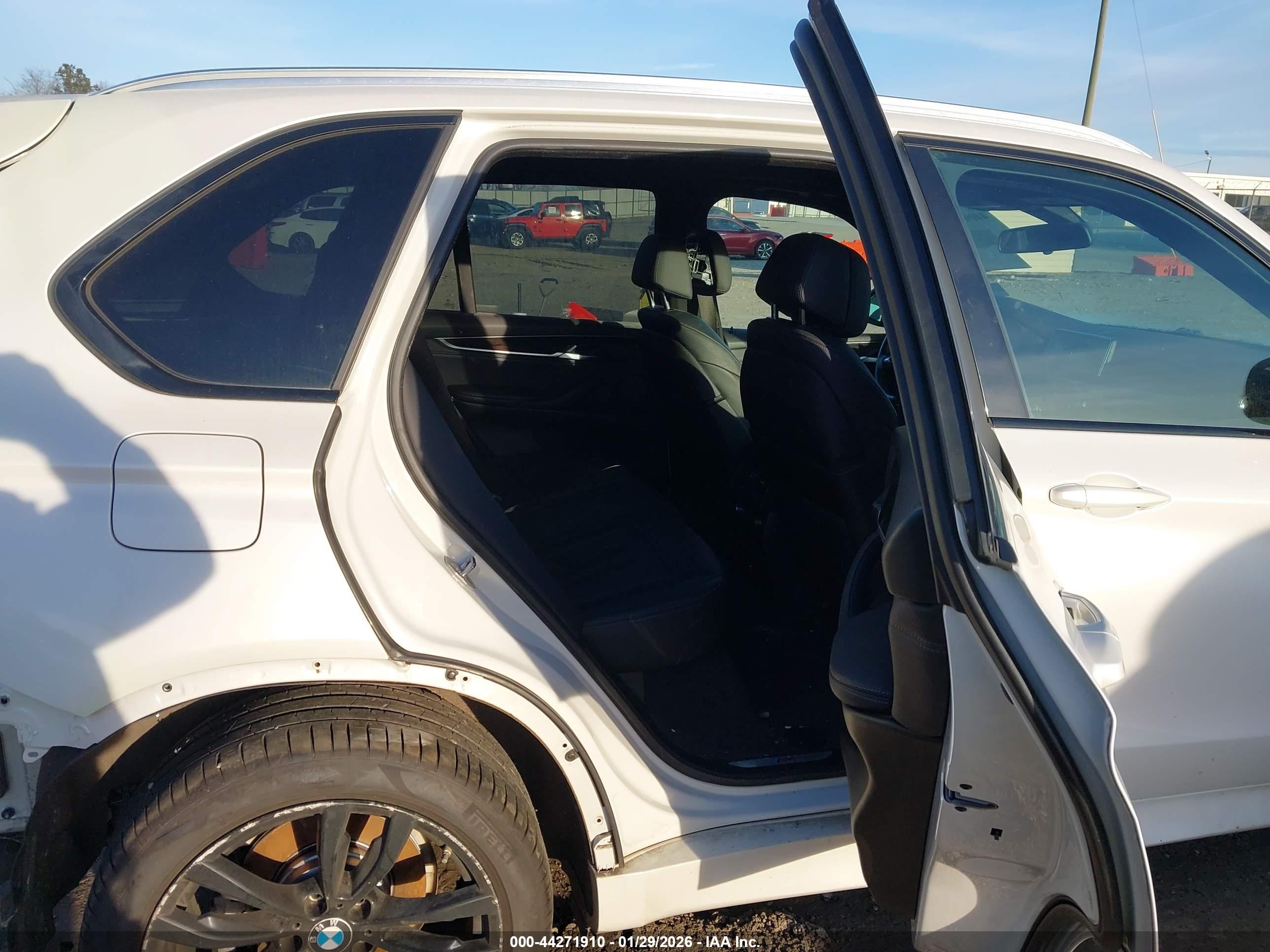 BMW X5 image 8