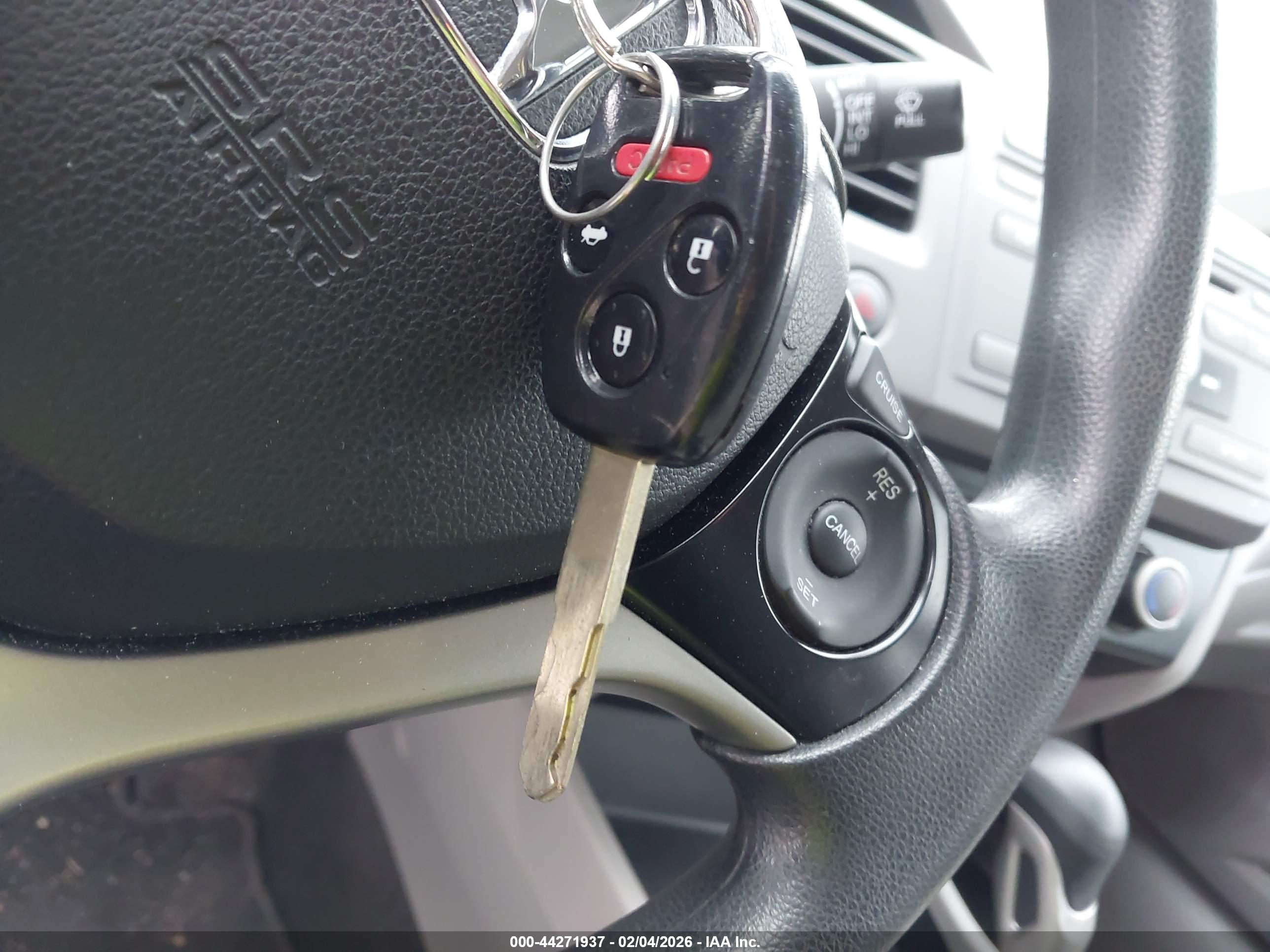 HONDA CIVIC image 11
