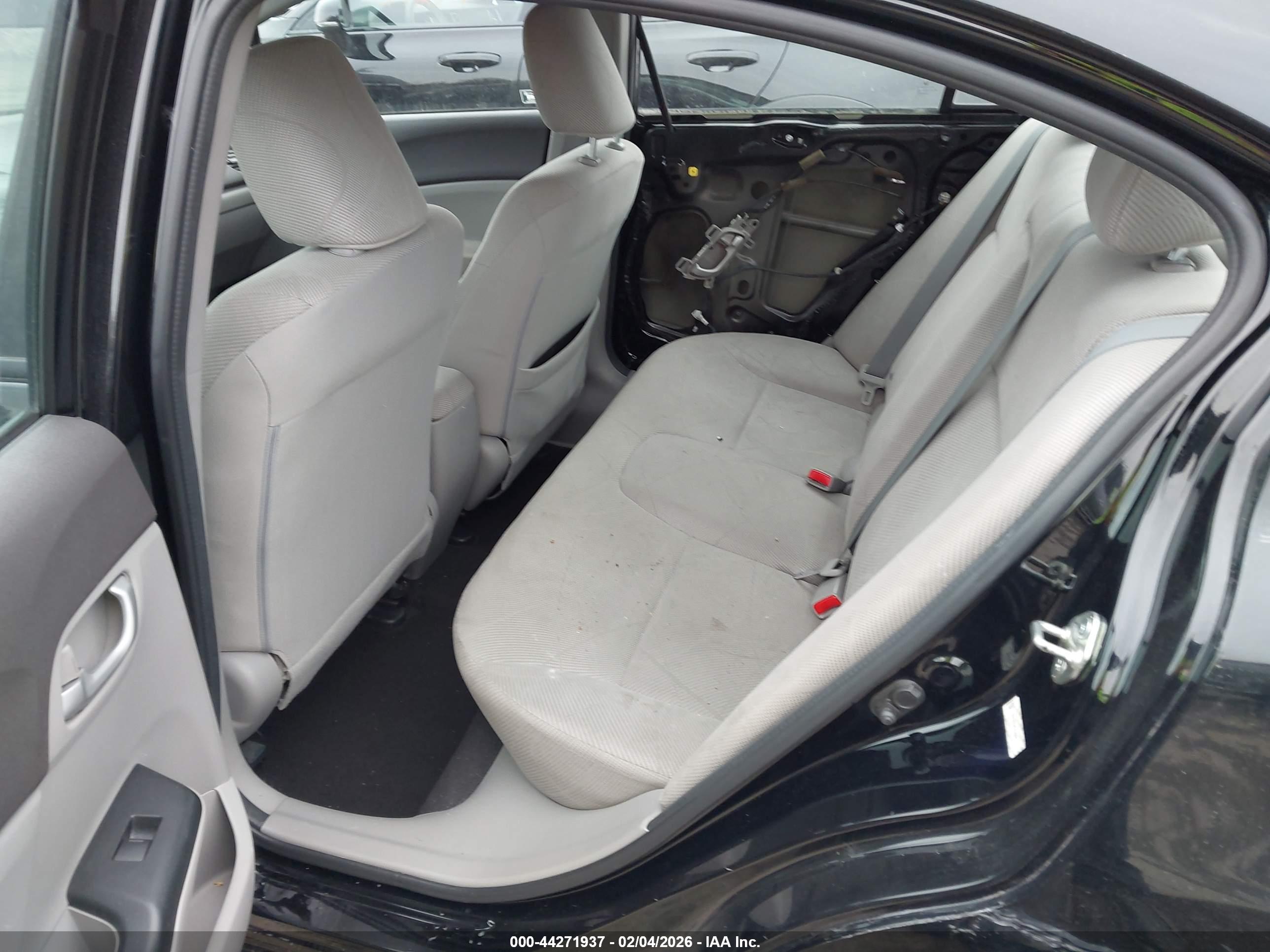 HONDA CIVIC image 8