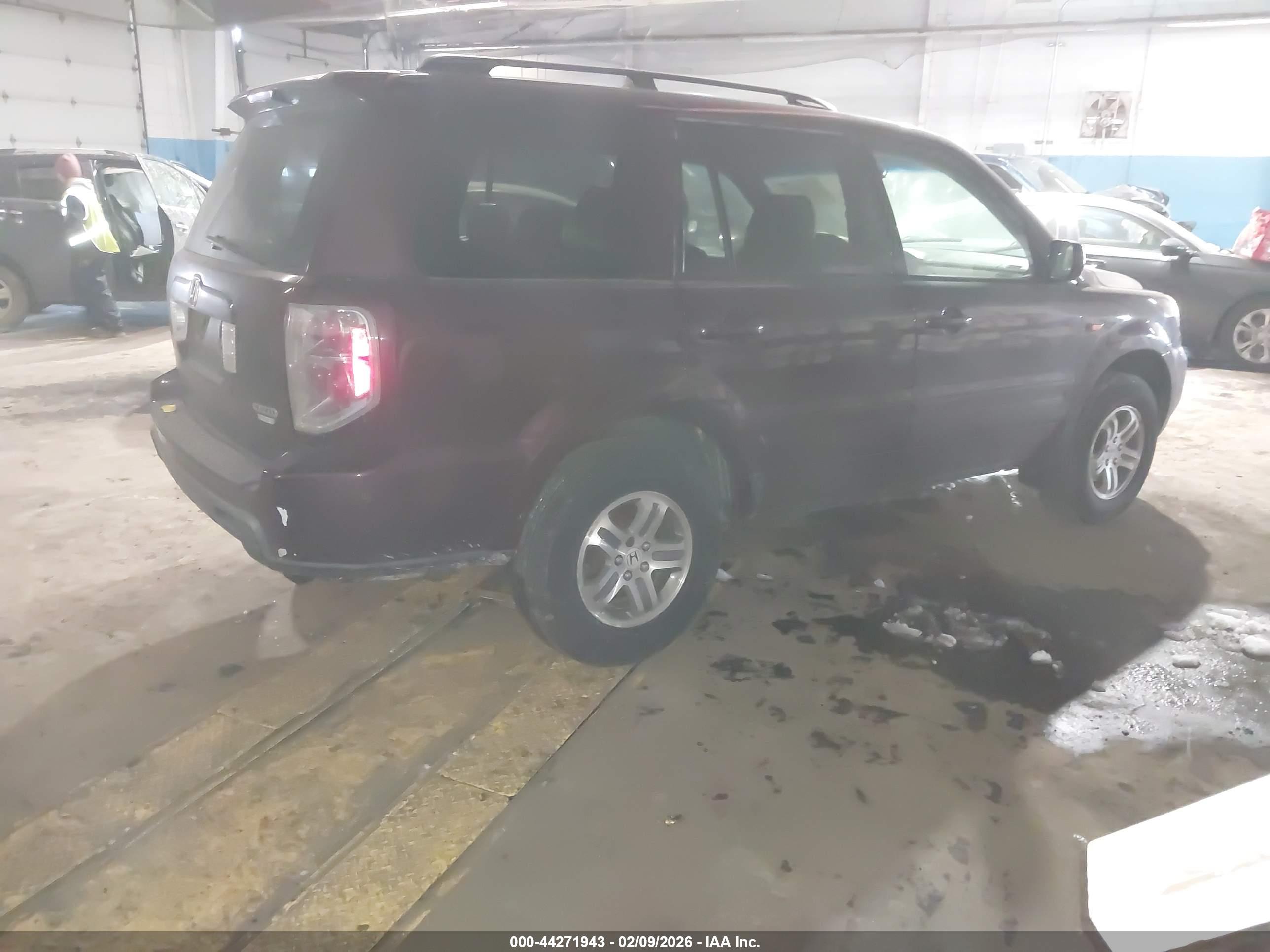 HONDA PILOT image 4