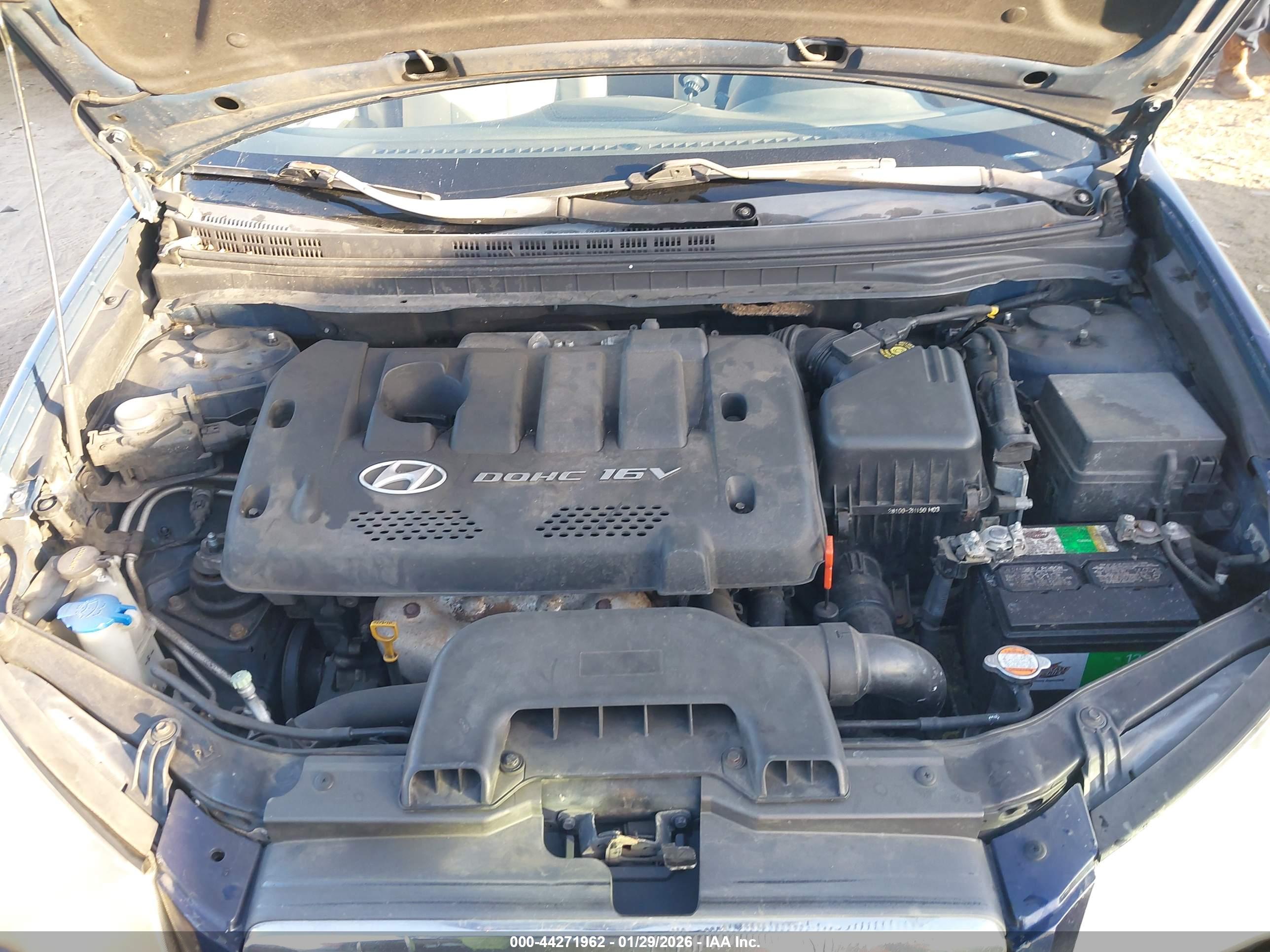 HYUNDAI ELANTRA image 10