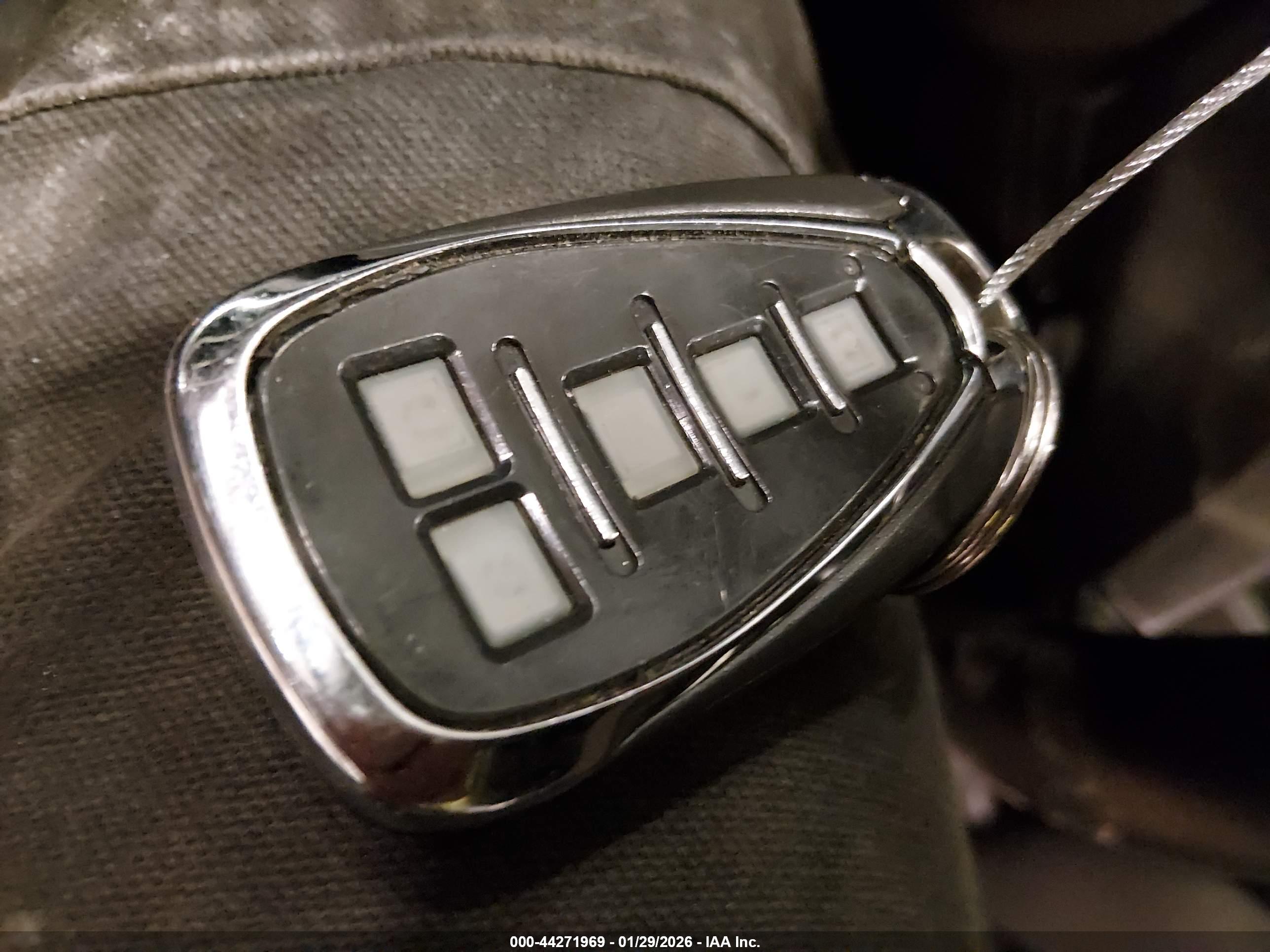 CHEVROLET MALIBU image 11