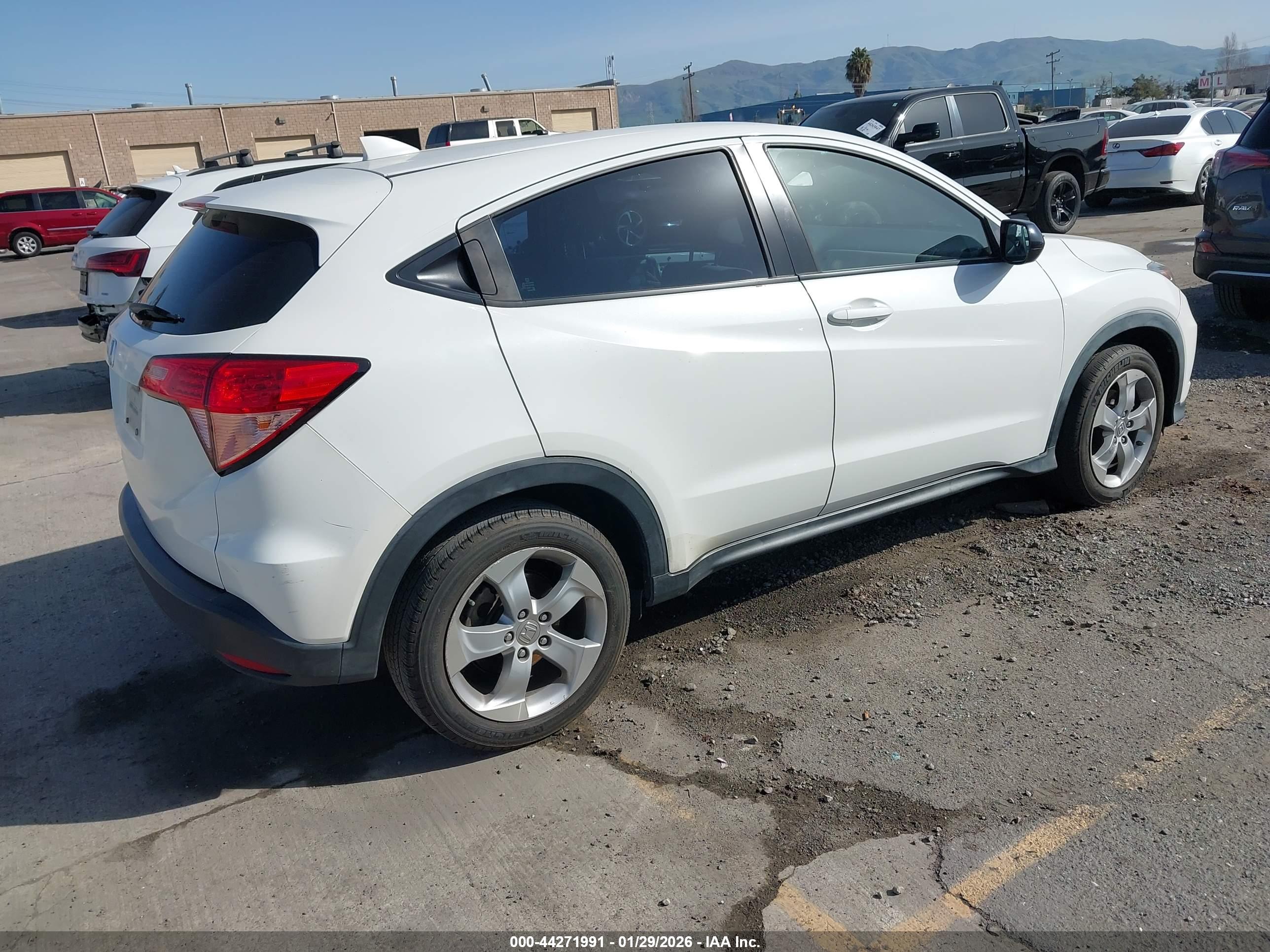 HONDA HR-V image 4